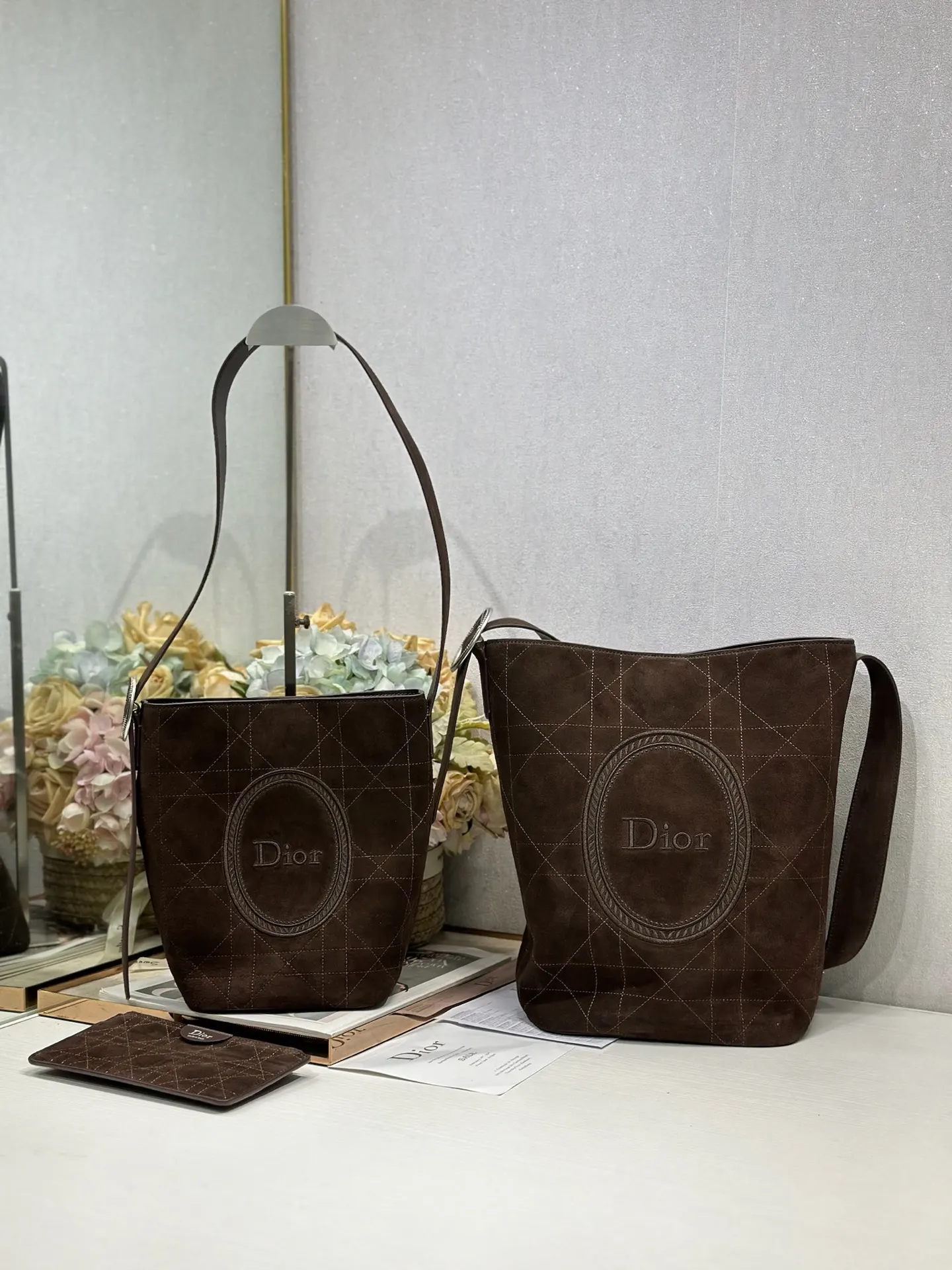 Dior Mdaillon 水桶包 种顏色 批 休閒水桶款