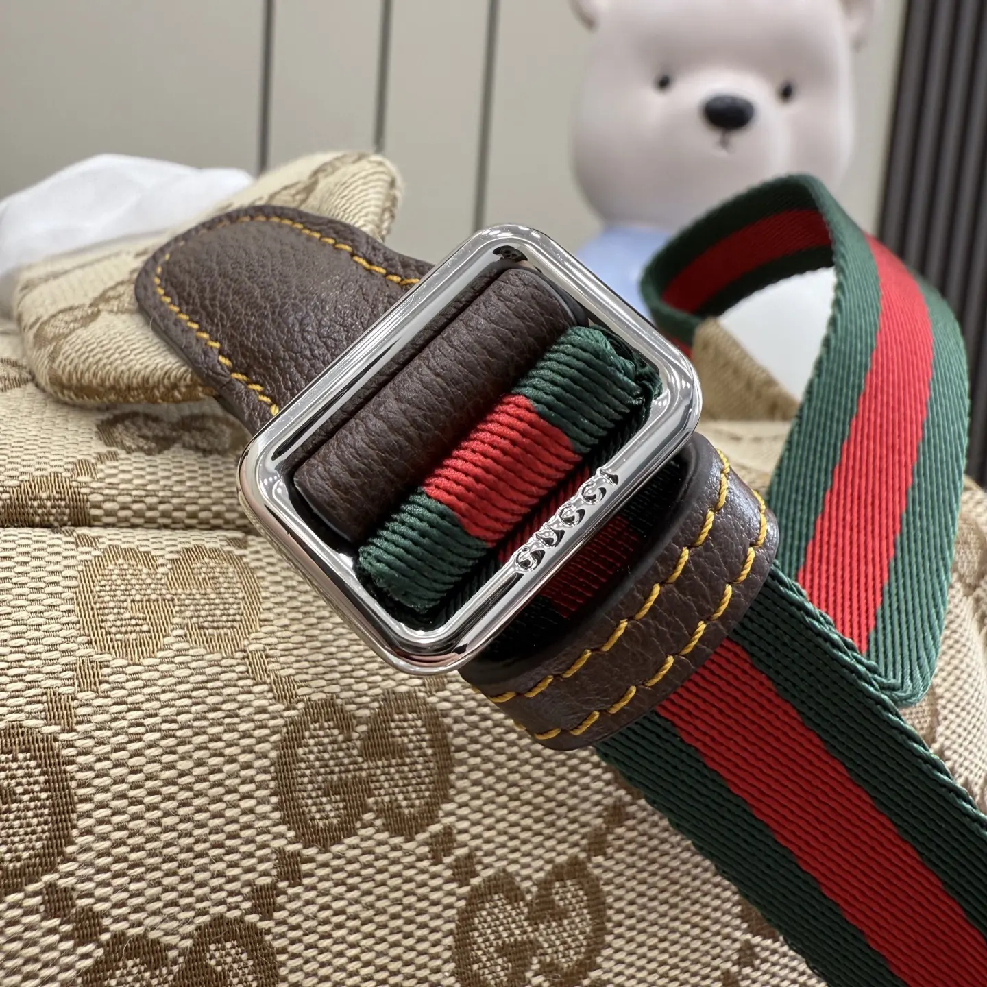 Gucci 棕色 銀色 帆布 雙肩包 实用雙肩款