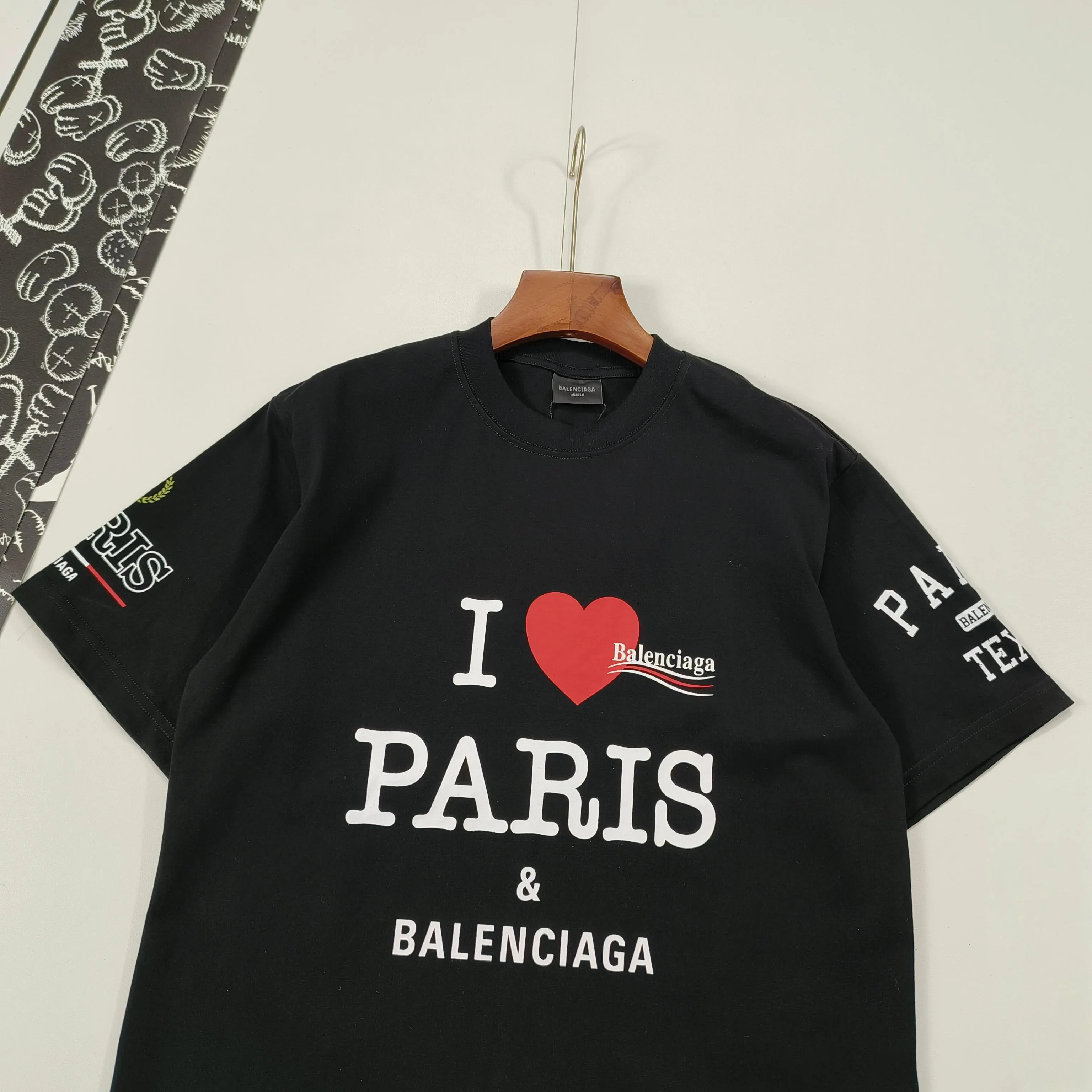 Balenciaga 黑色 純棉 短袖T恤(數字3) Balenciaga 黑色 純棉 短袖T恤(數字3)