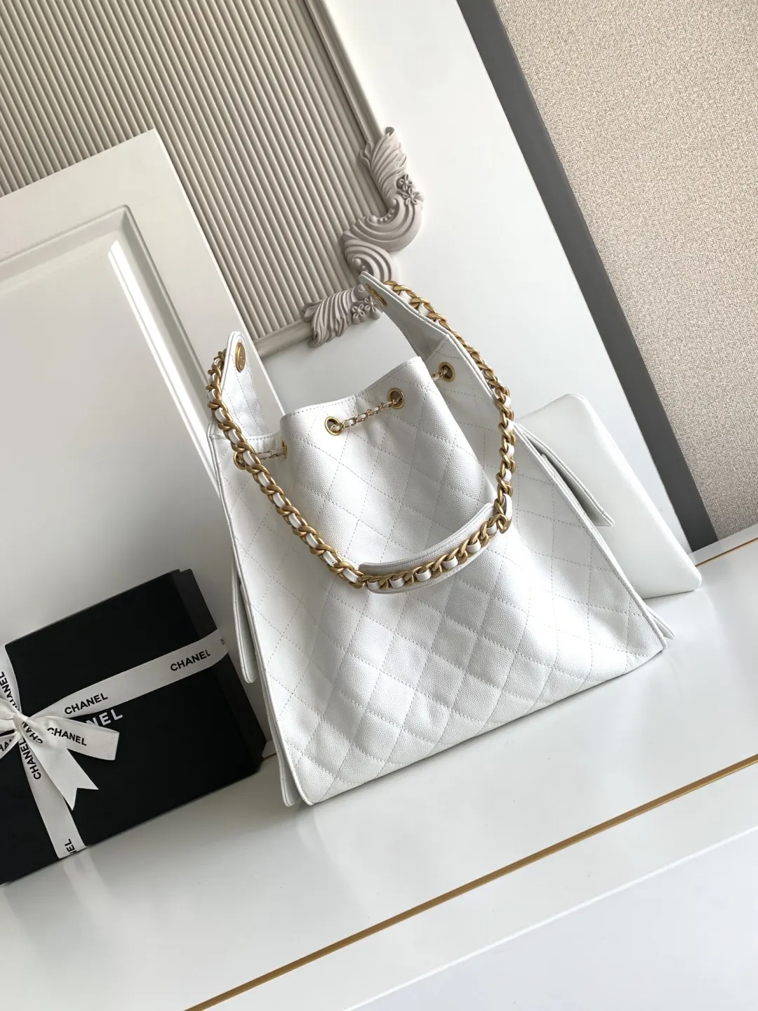 CHANEL Hobo 批 款又一个以 腋下包 復古腋下背款