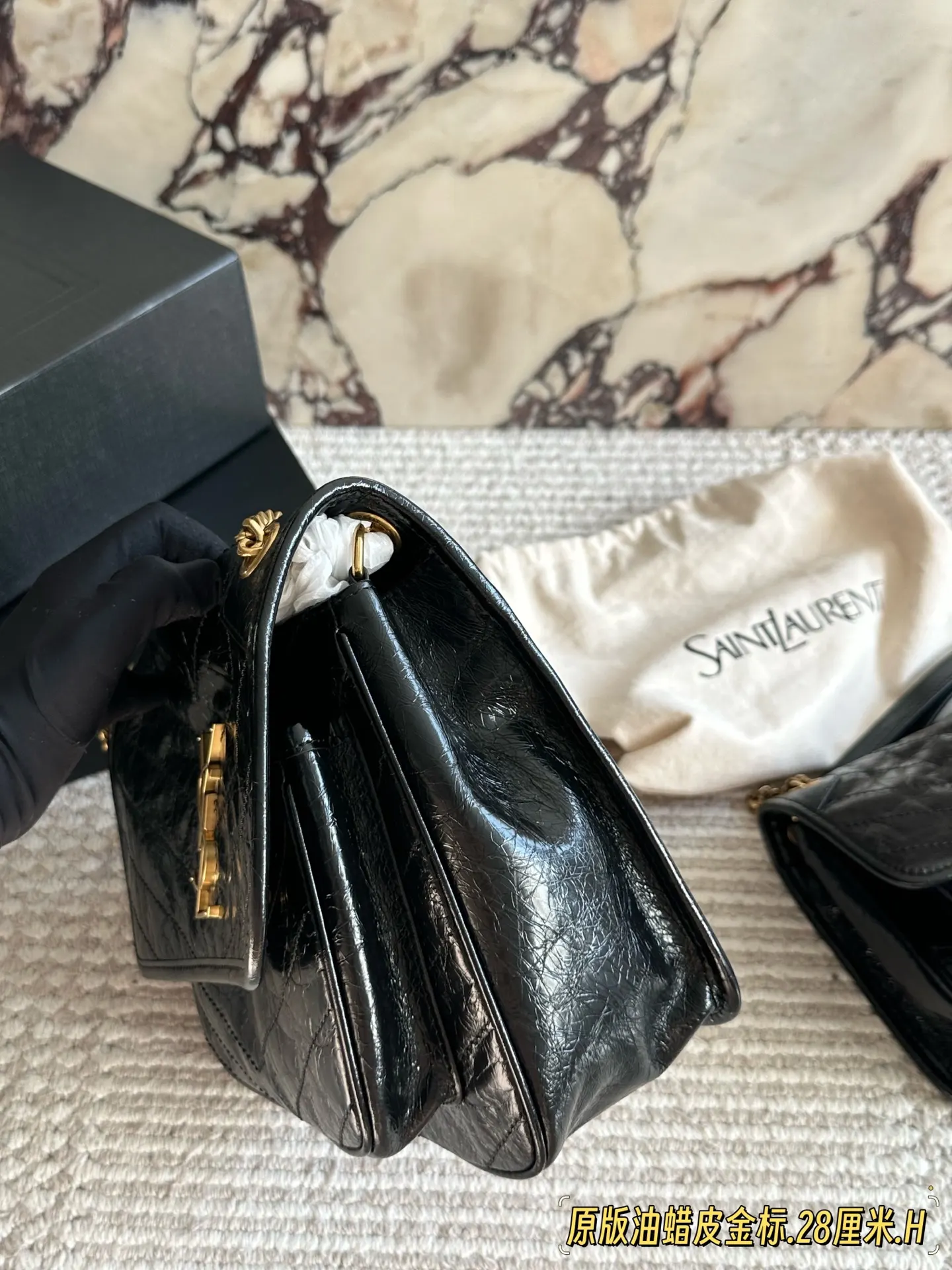YSL 牛皮 盒 斜挎包 轻便斜挎款