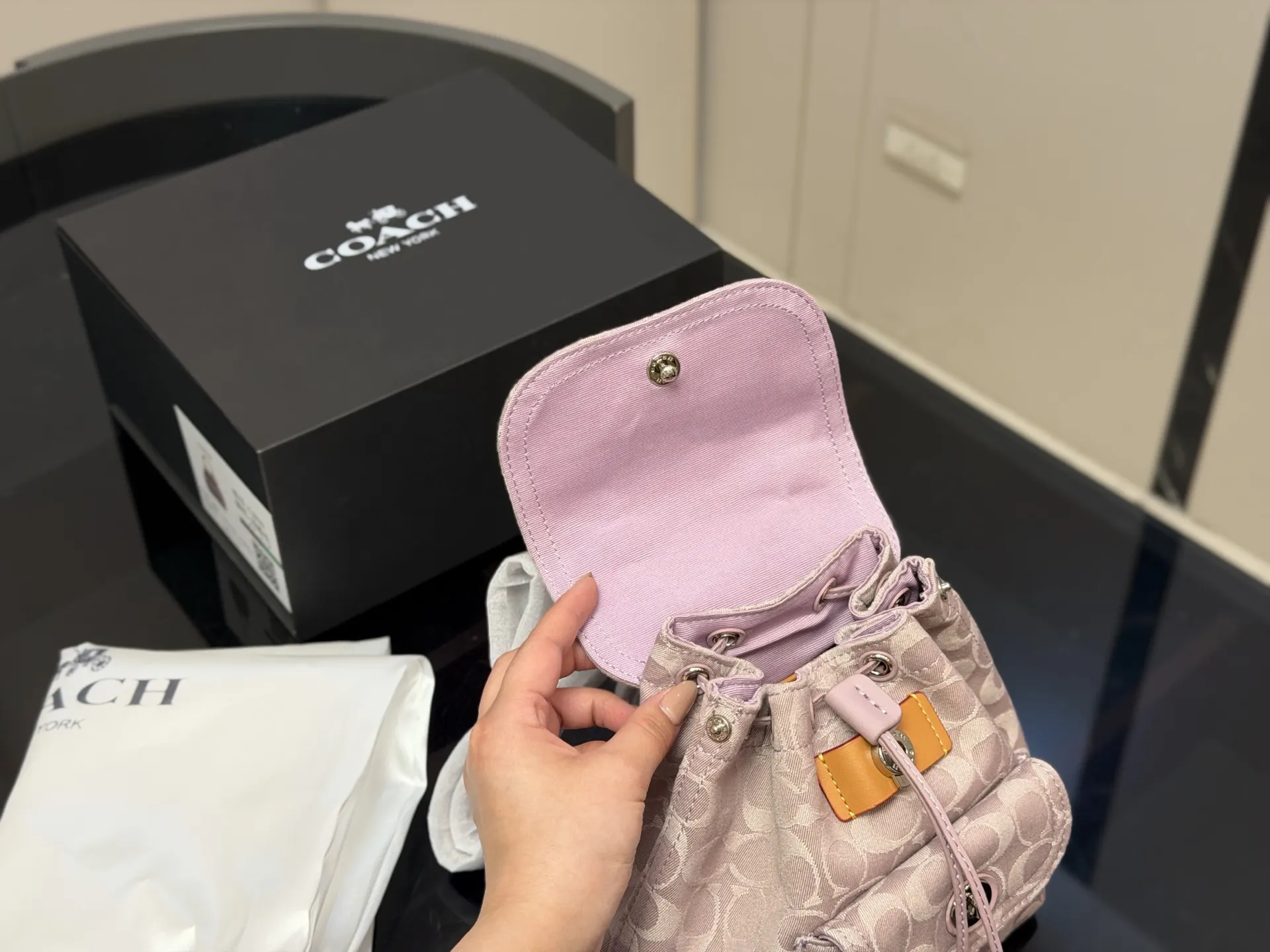 Coach 牛仔 盒 牛仔香布蕾雙肩包好美 实用雙肩款