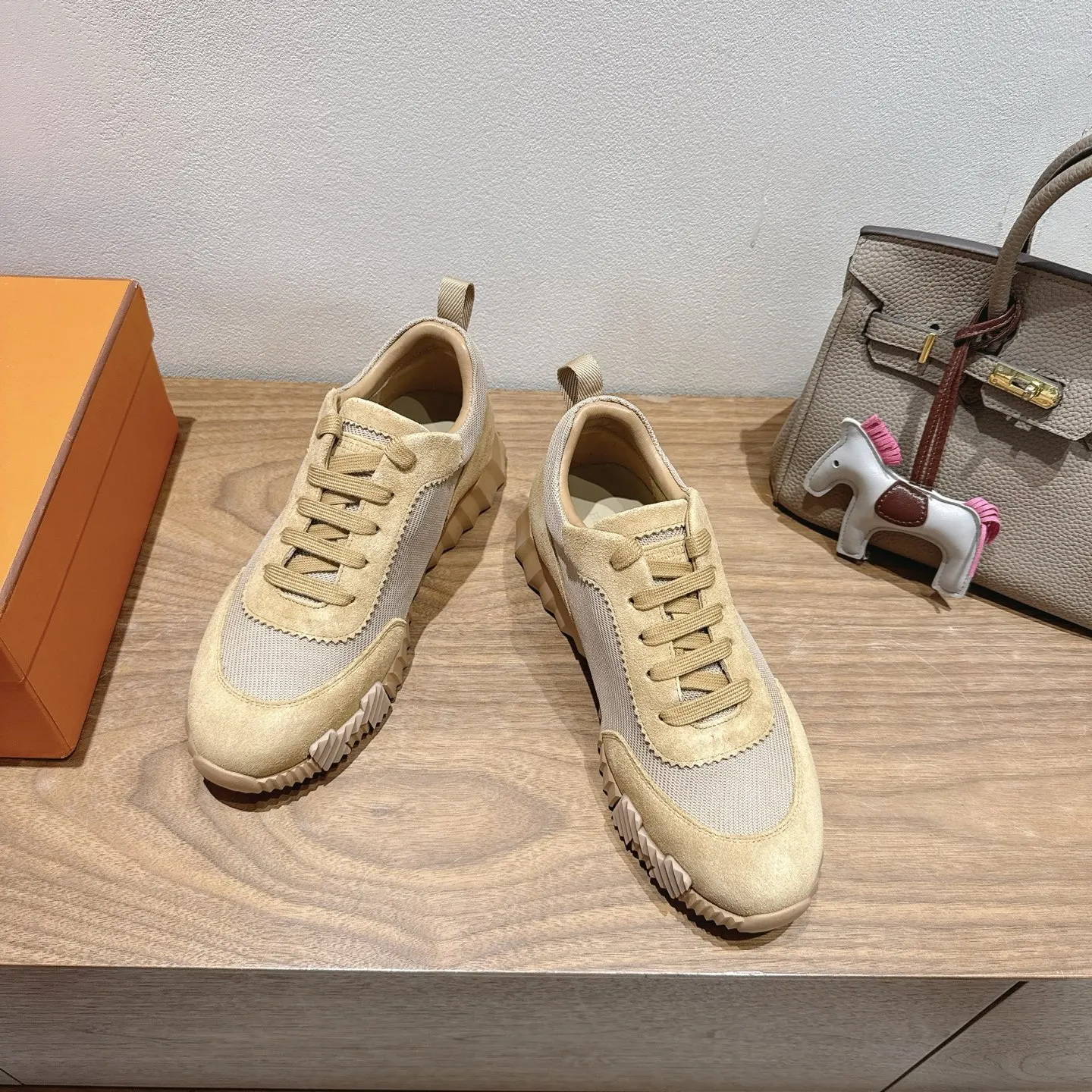 Hermès SS 运动鞋