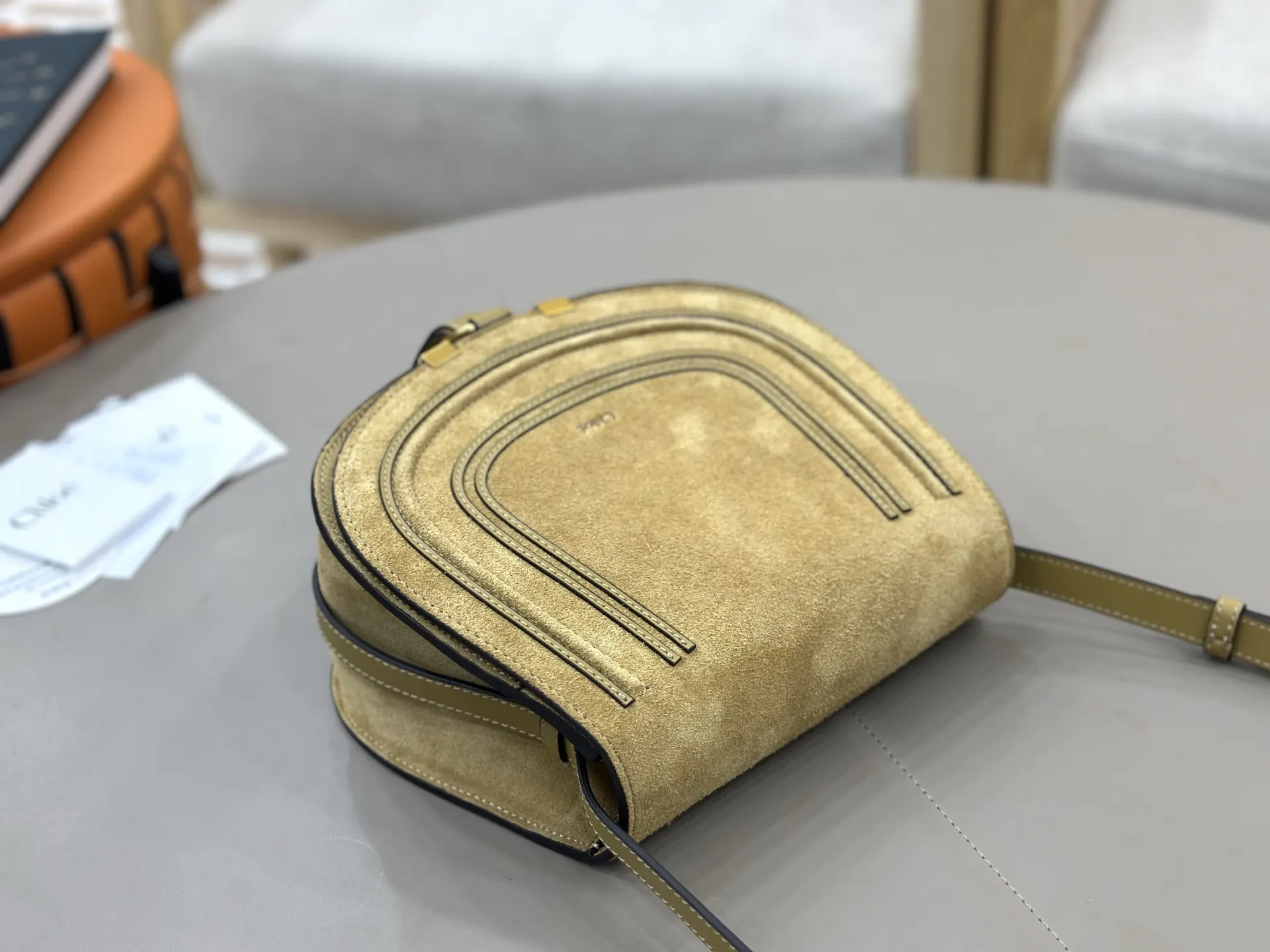 小牛皮 斜背包 輕便斜挎款