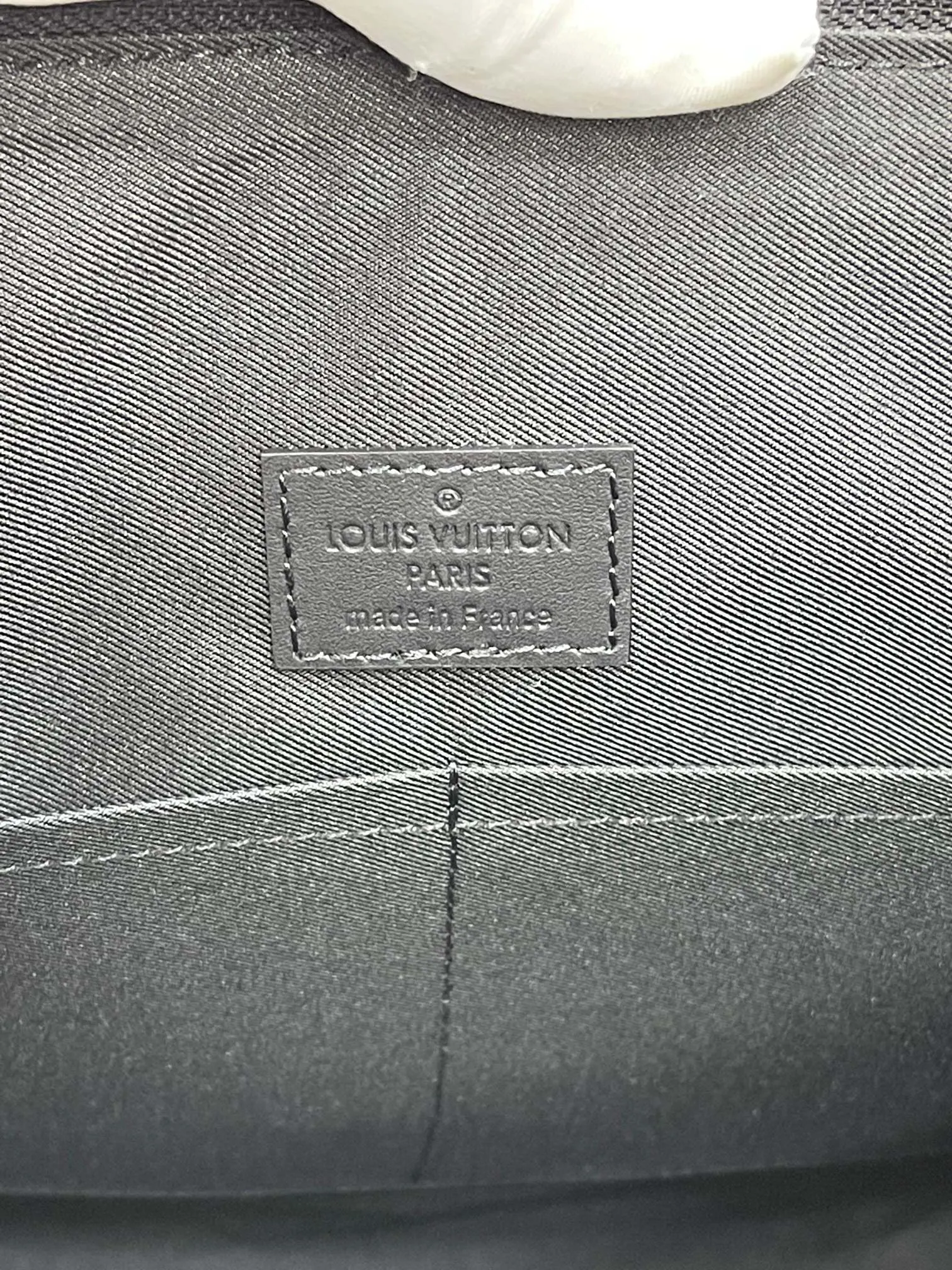 Fashion Item Travel Leather Image 9 Fashion Item Travel Leather Image 9