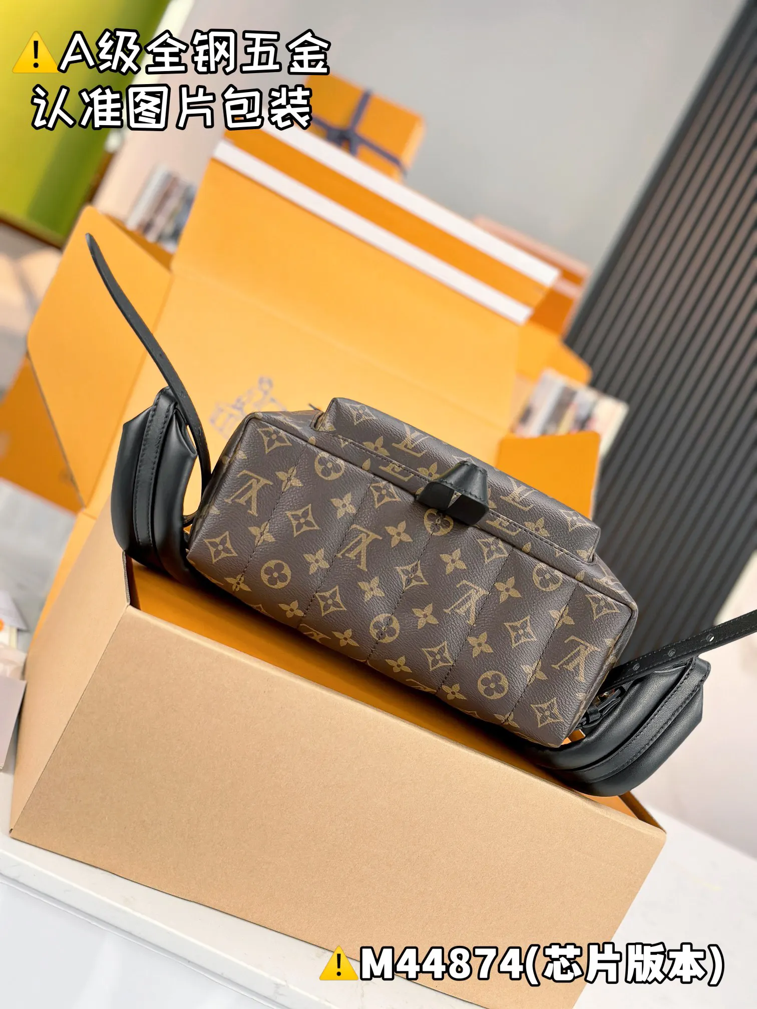 高弹面料 PALM SPRINGS 中号雙肩 雙肩包 实用雙肩款