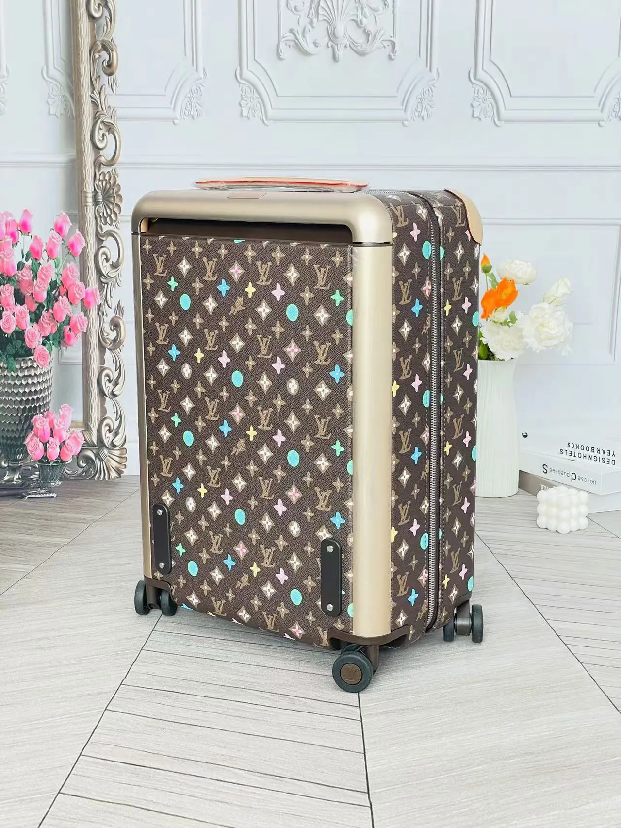 LV 老花 帆布 行李箱 旅行拉杆款 輕便出行款(數字9) LV 老花 帆布 行李箱 旅行拉杆款 輕便出行款(數字9)