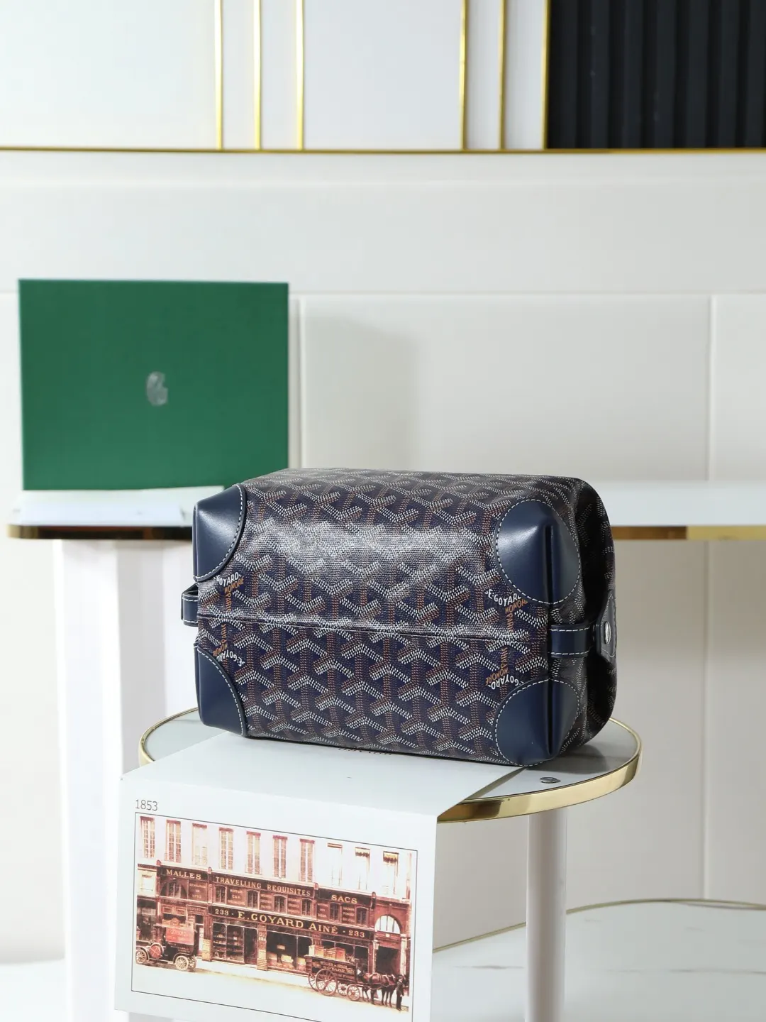 Goyard 戈雅 化妆 收纳袋 内里有双隔层 手拿包 精致手拿款