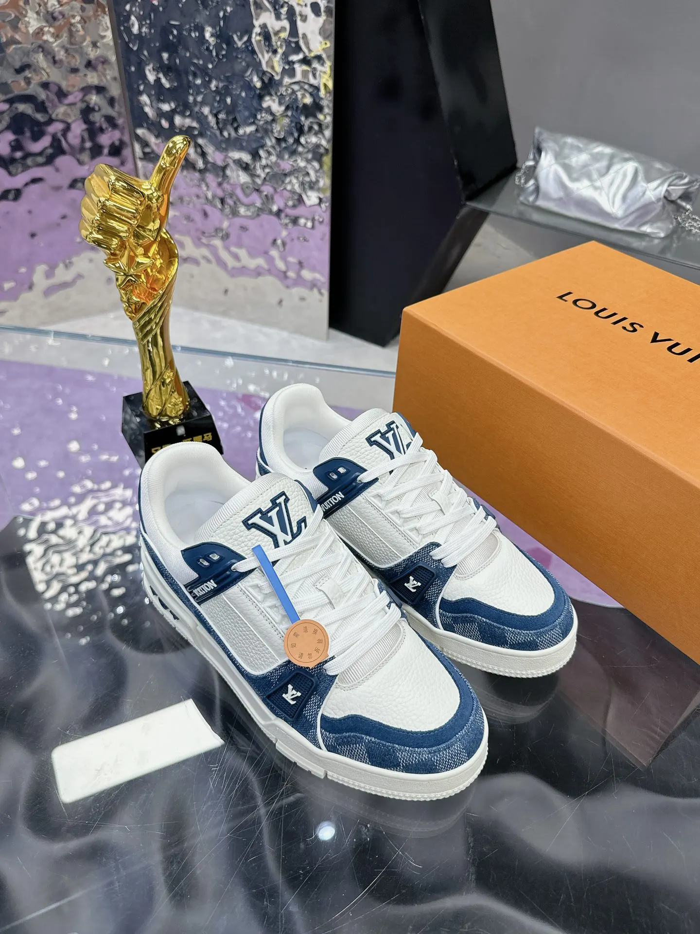 Louis Vuitton 运动鞋