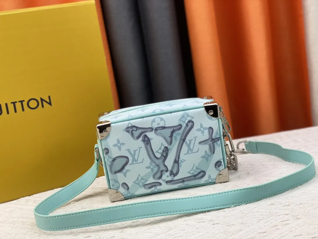 Louis Vuitton Chain Bag Canvas