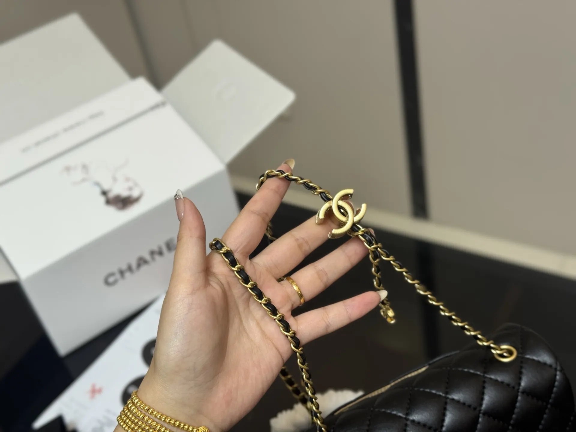 CHANEL 双c方 斜背包 輕便斜挎款