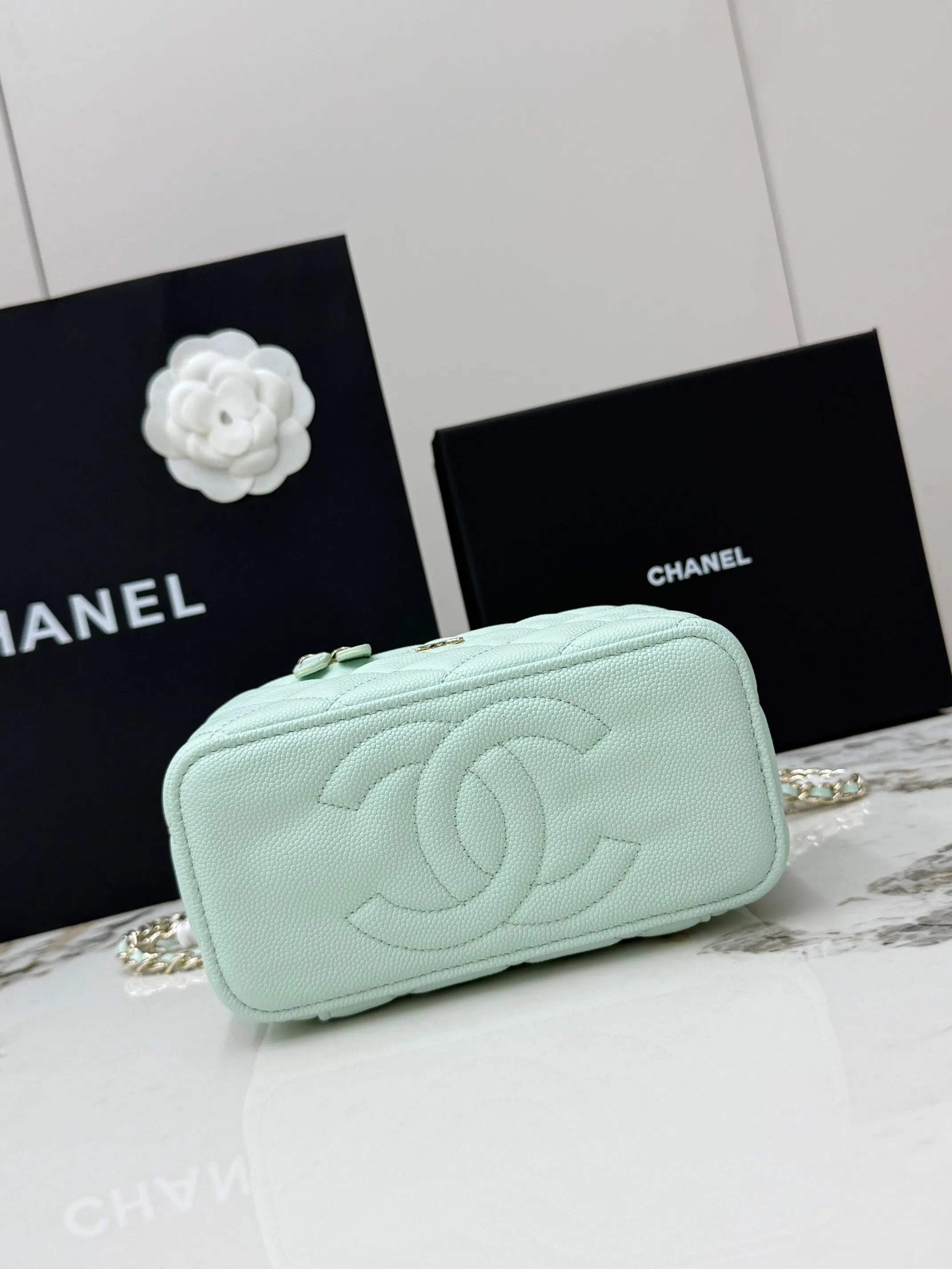 CHANEL 金色 牛皮 鏈條包 精致鏈條款
