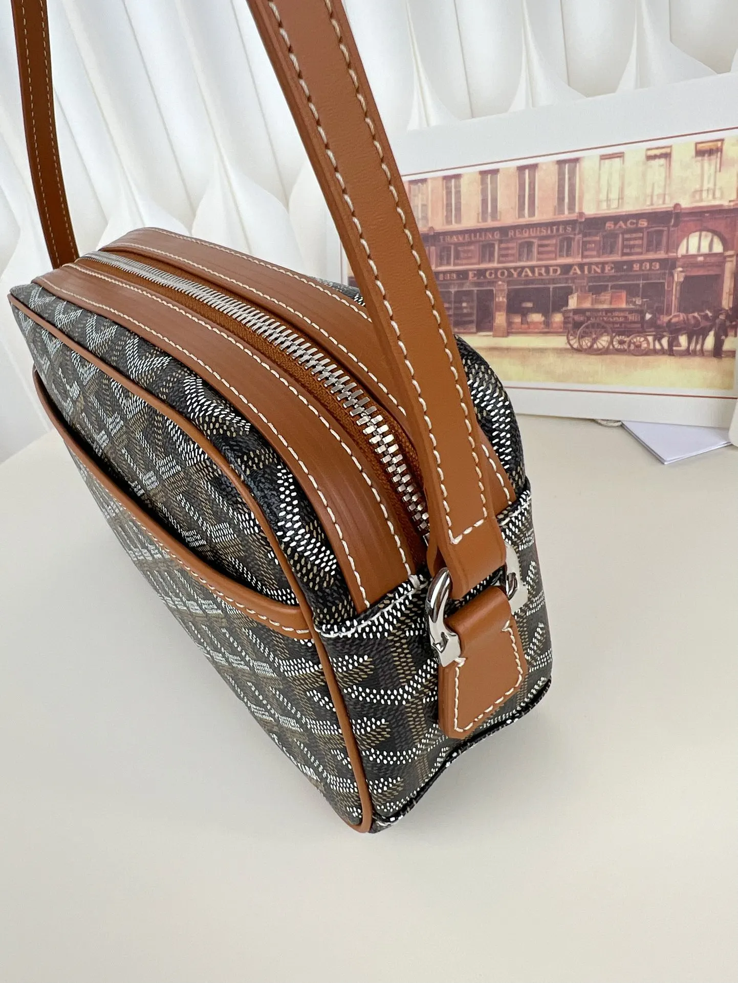 Goyard 戈雅 CapVert 相机包 ☼ 既高颜值又 斜背包 輕便斜挎款