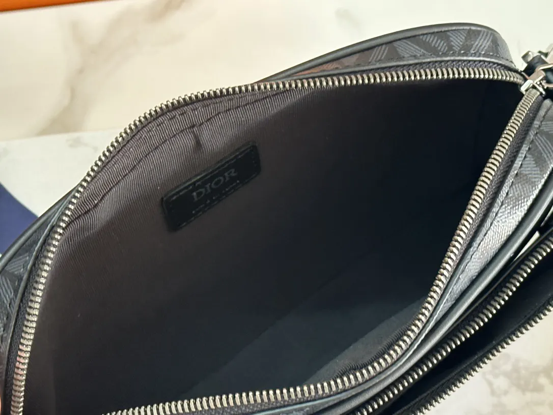 Dior Saddle 牛皮手拿包 晚宴手拿 复古