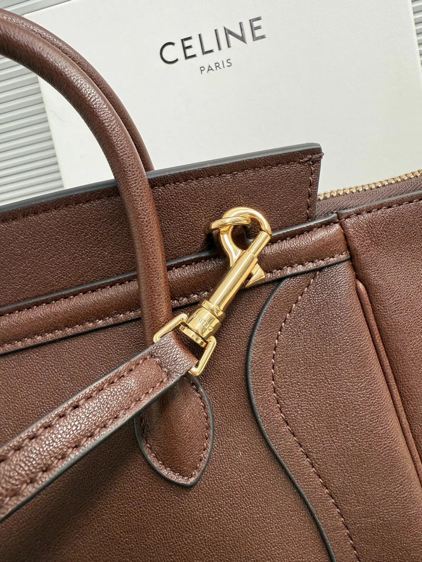 Gold Crossbody Bag Lightweight