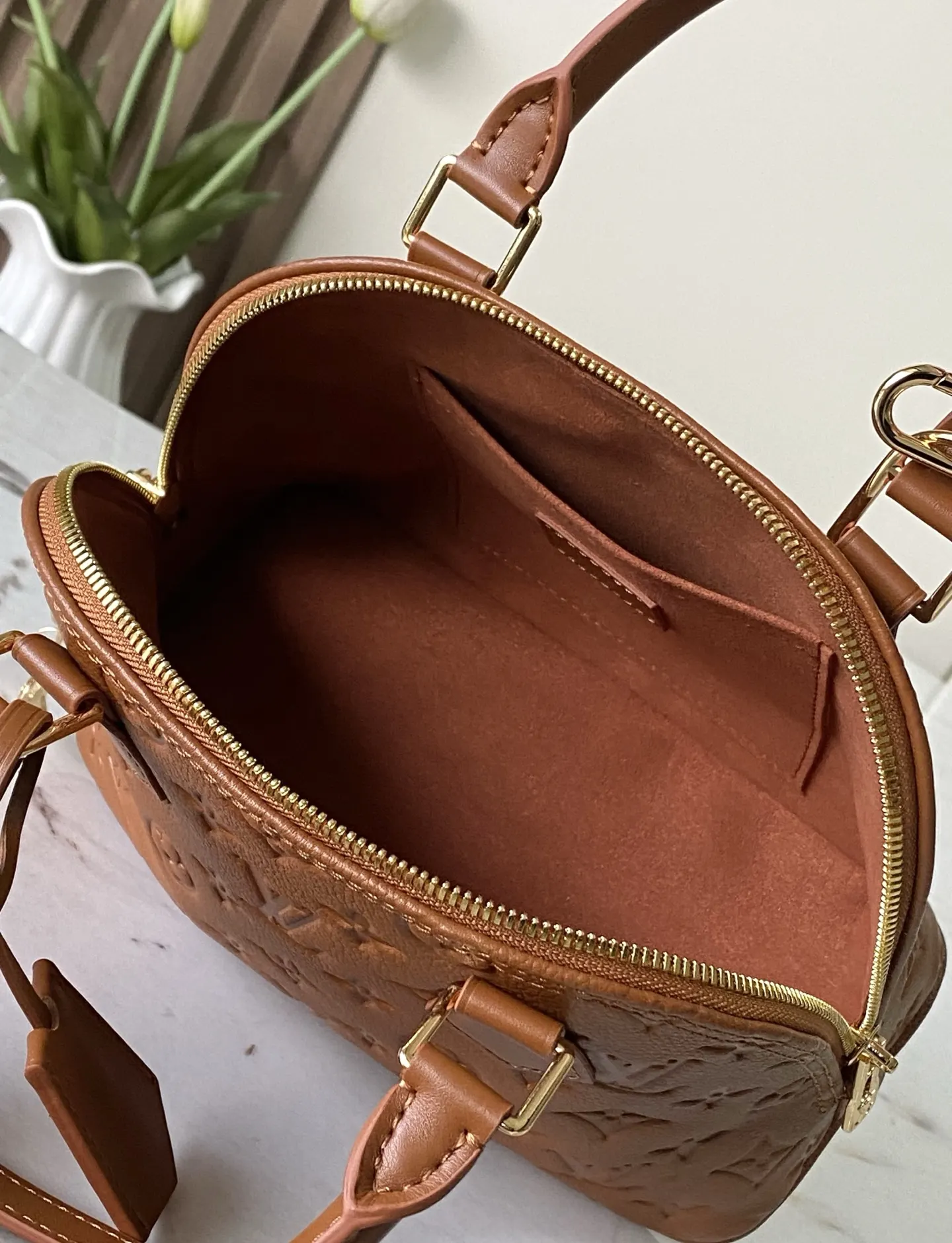 Louis Vuitton Alma 棕色 老花 手提包