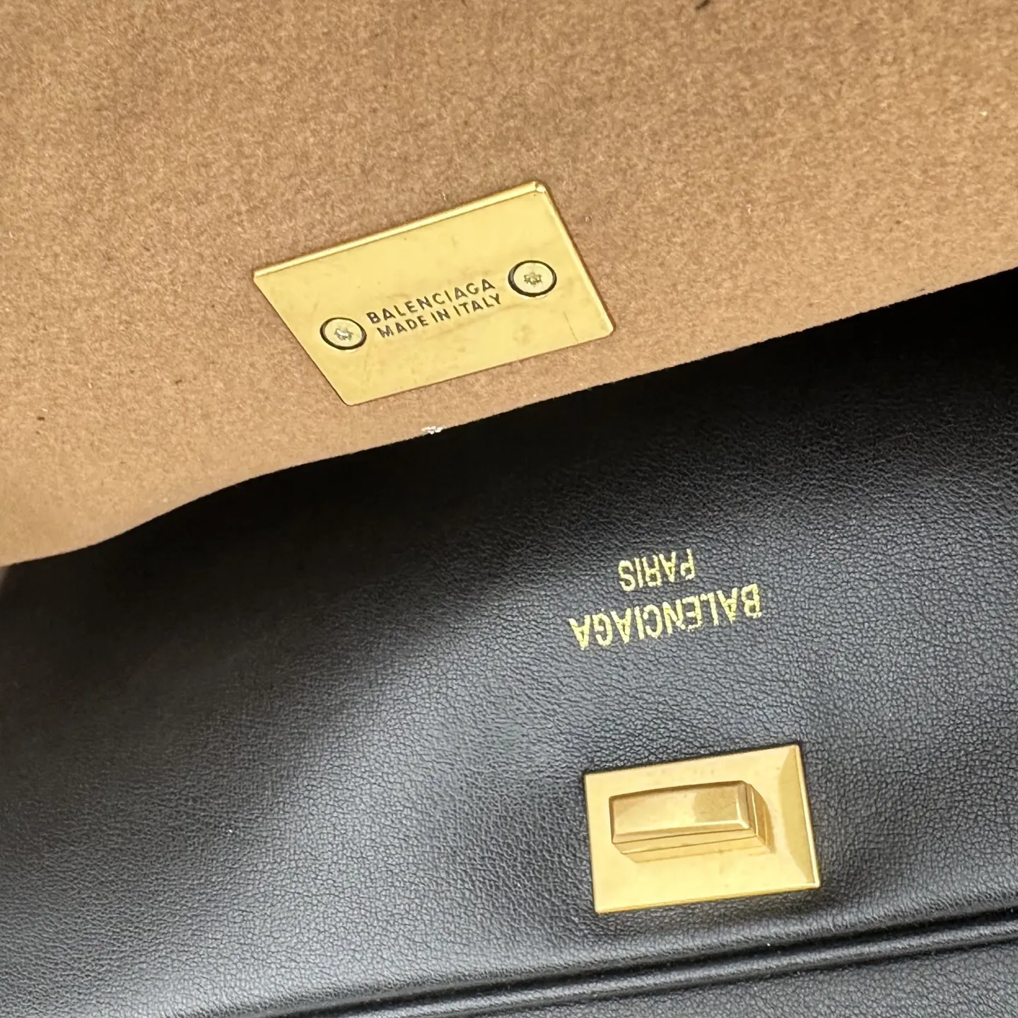 Balenciaga Crossbody Bag Leather