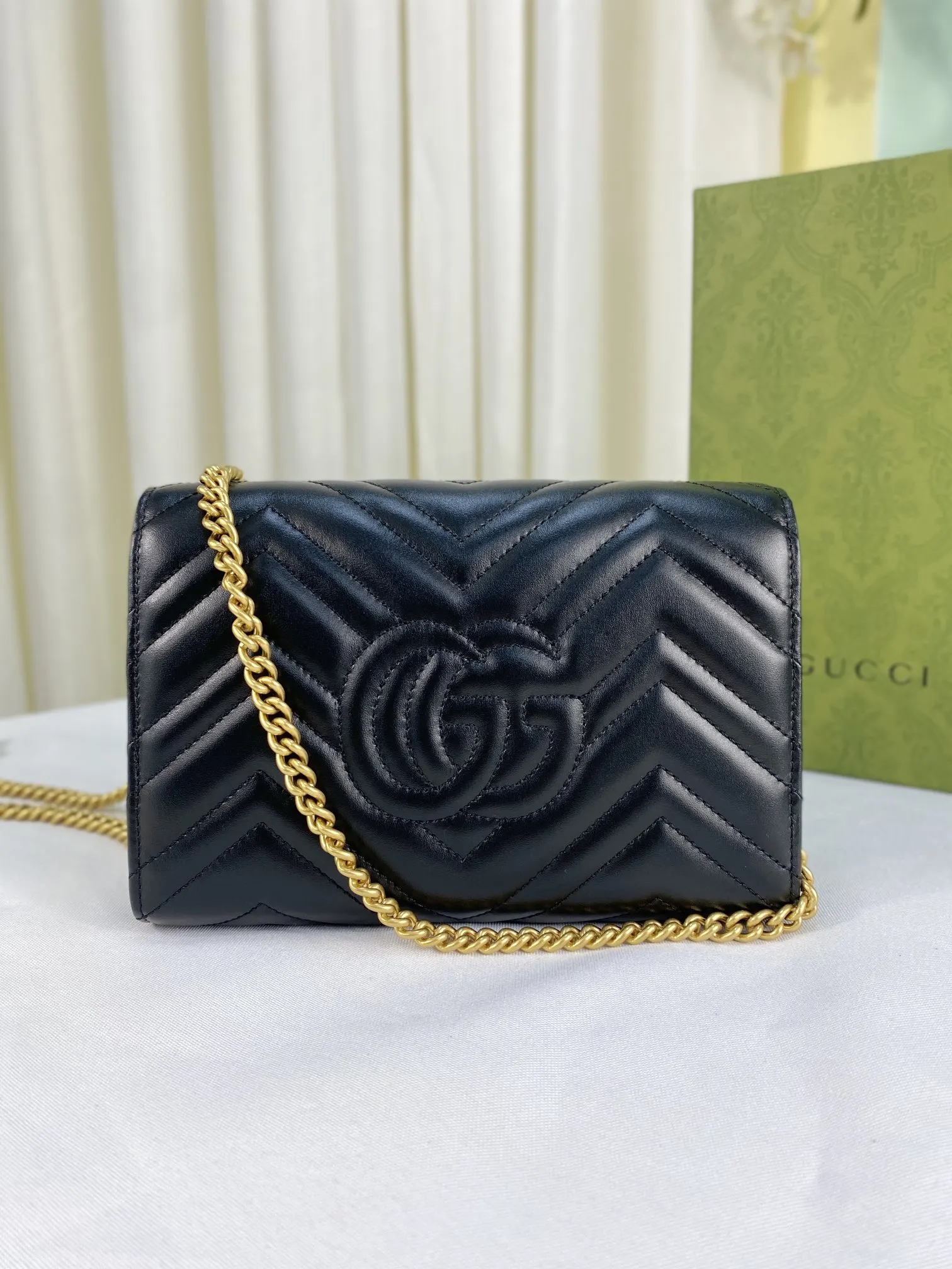 Gucci Marmont 绗缝皮革链条包 单肩斜挎款