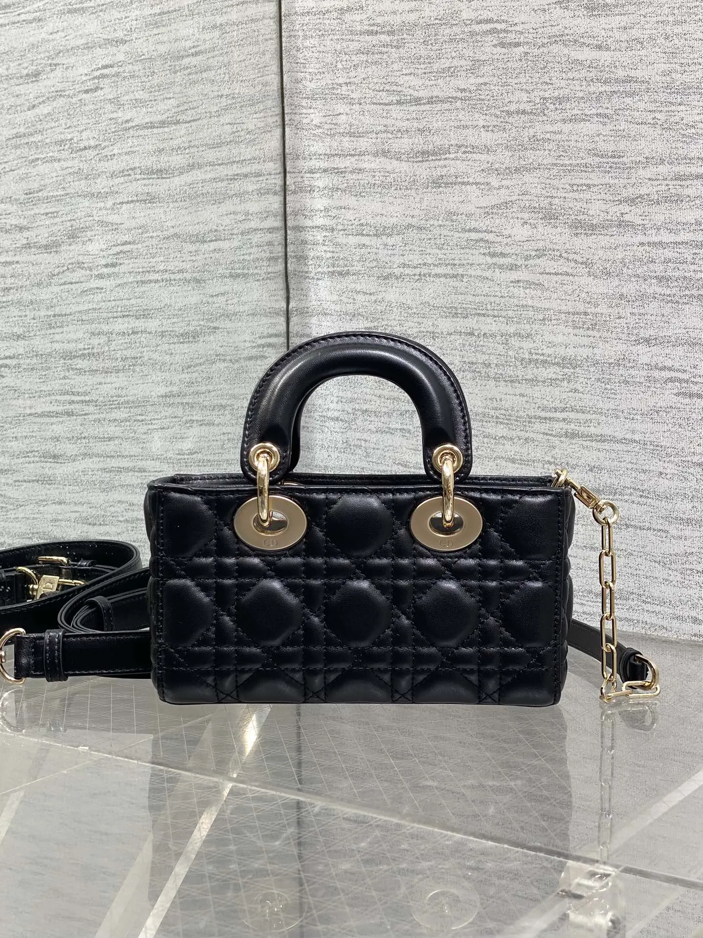 Dior 羊皮 进口 羊皮横款戴妃包 内里 羊筋D joy 手提包 通勤手提款