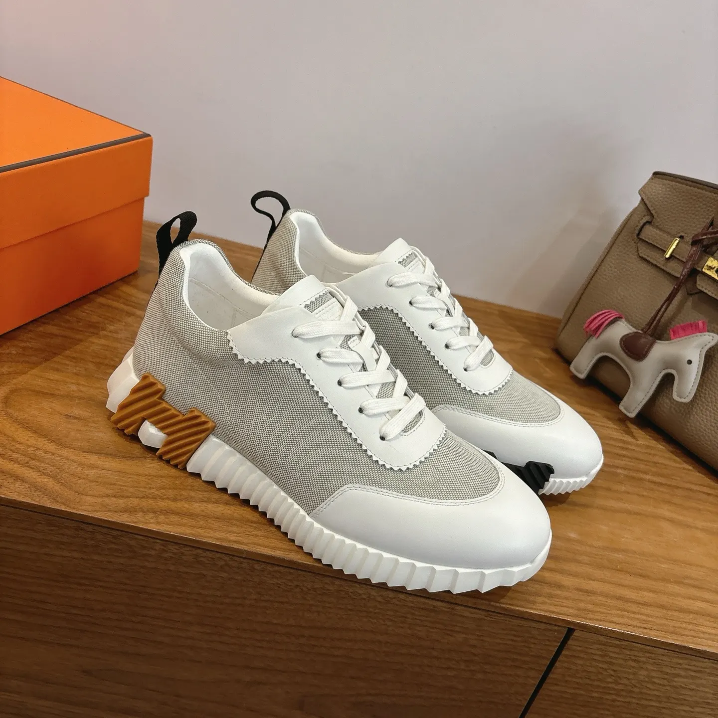 Hermès SS 运动鞋