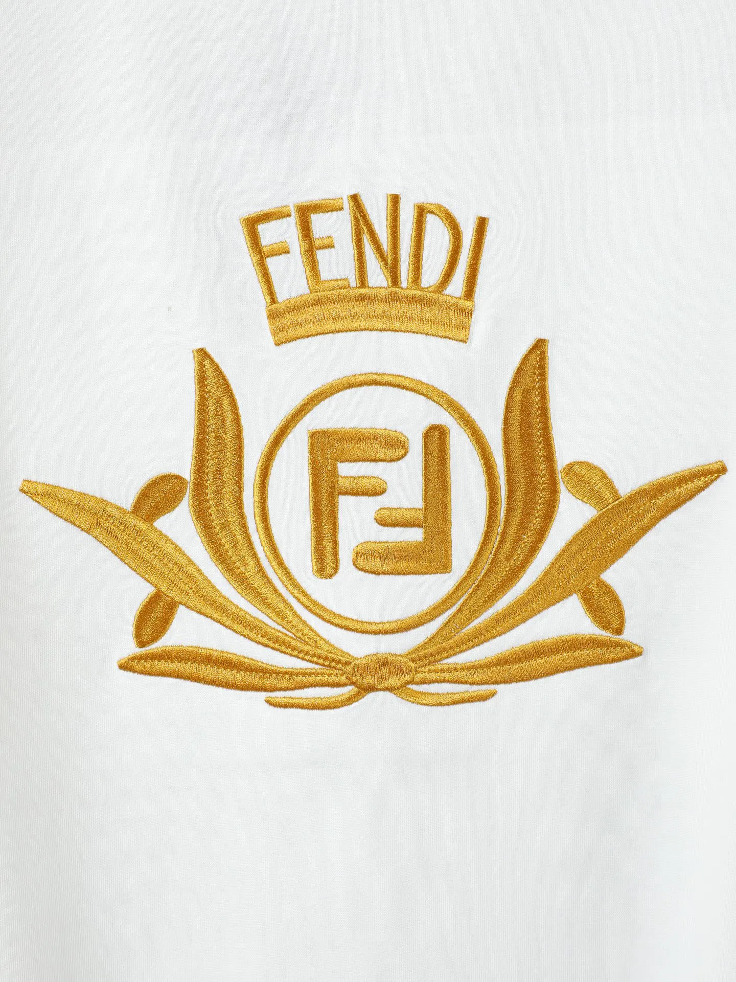 Fendi 2026春夏 Logo 刺绣 短袖T恤 日常百搭款 款2