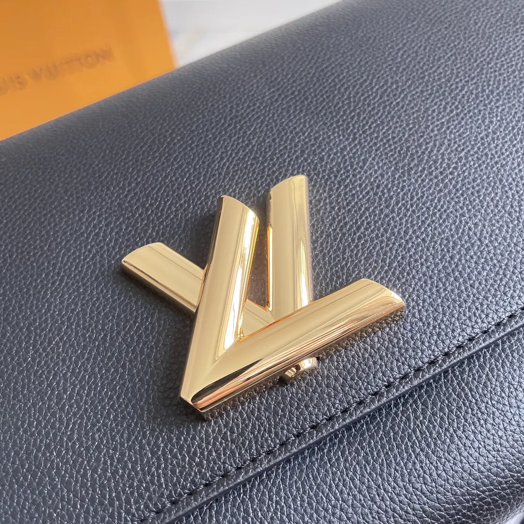 LV 黑色 米白 牛皮 收纳包 旅行收纳款