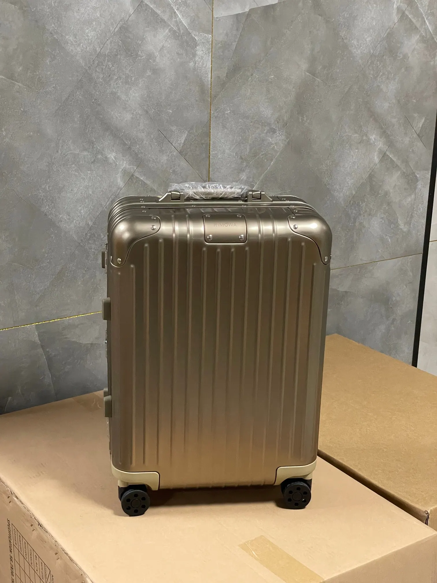 Rimowa Gold Suitcase Travel Lightweight