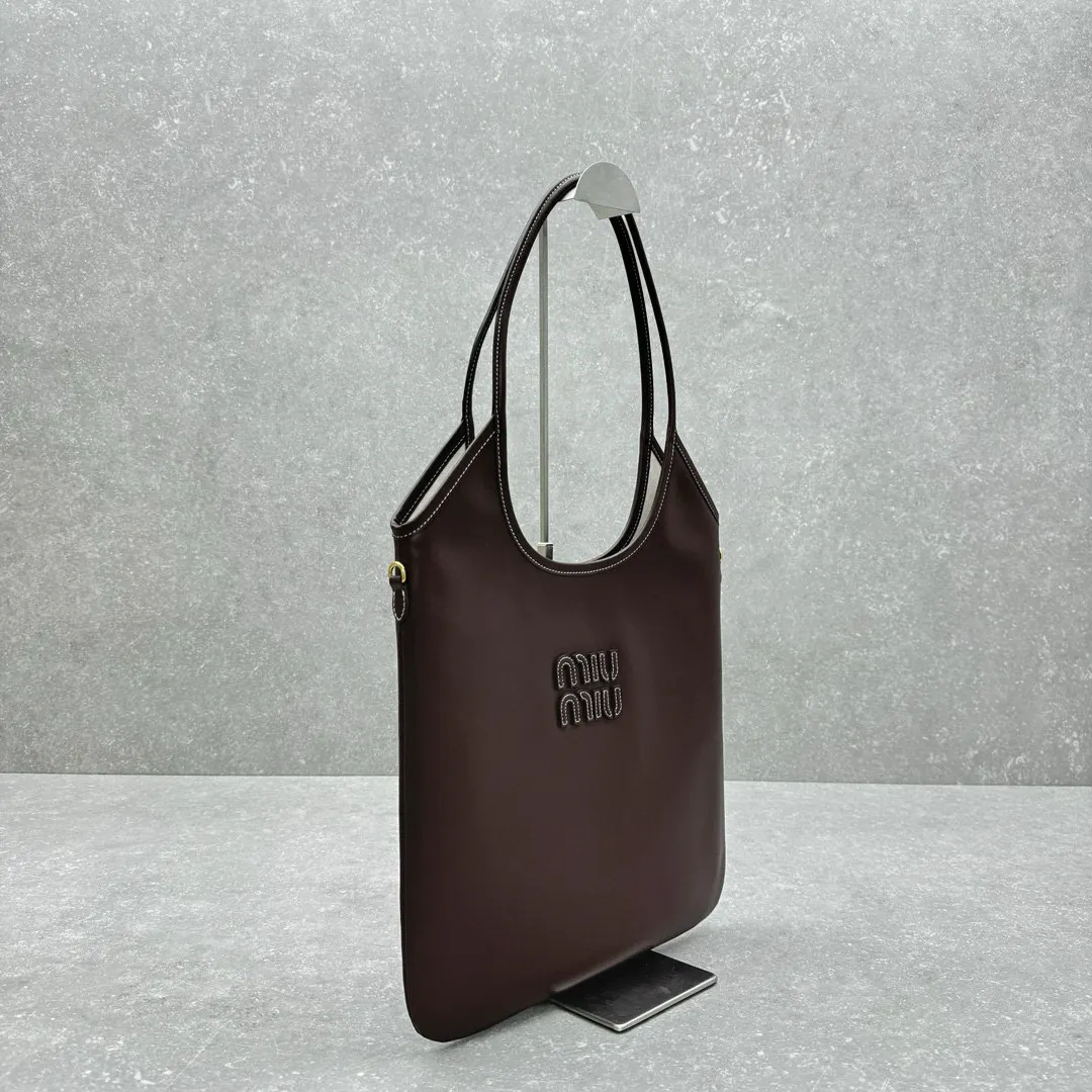 Miu Hobo 托特包 大容量托特款