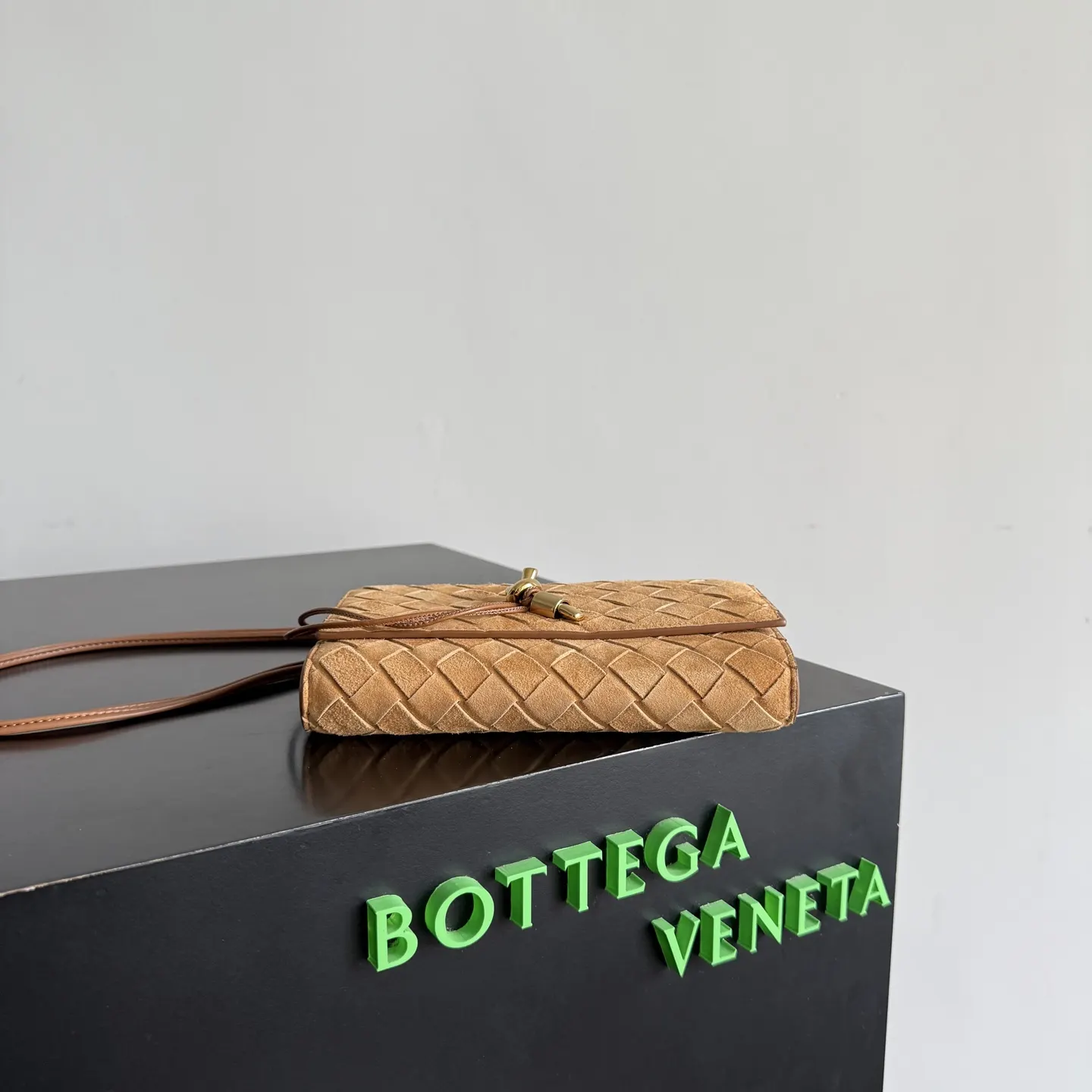 Bottega Veneta 皮革 手拿包 精致手拿款