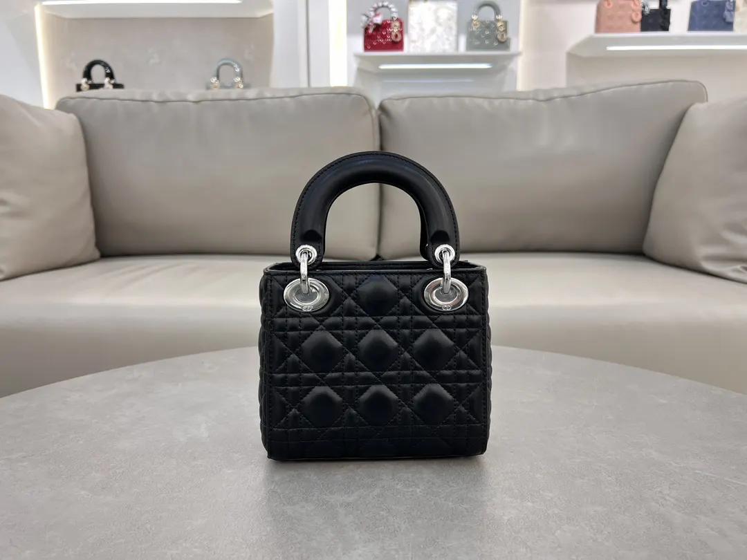 Dior Lady Dior Lady Black Sheepskin Handbag Handheld Crossbody Image 3 Dior Lady Dior Lady Black Sheepskin Handbag Handheld Crossbody Image 3