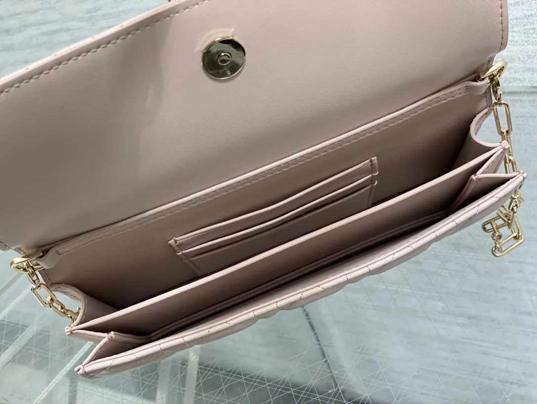 Dior Red Crossbody Bag Image 9 Dior Red Crossbody Bag Image 9