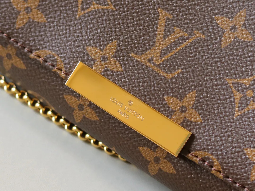 Monogram Chain Bag Canvas