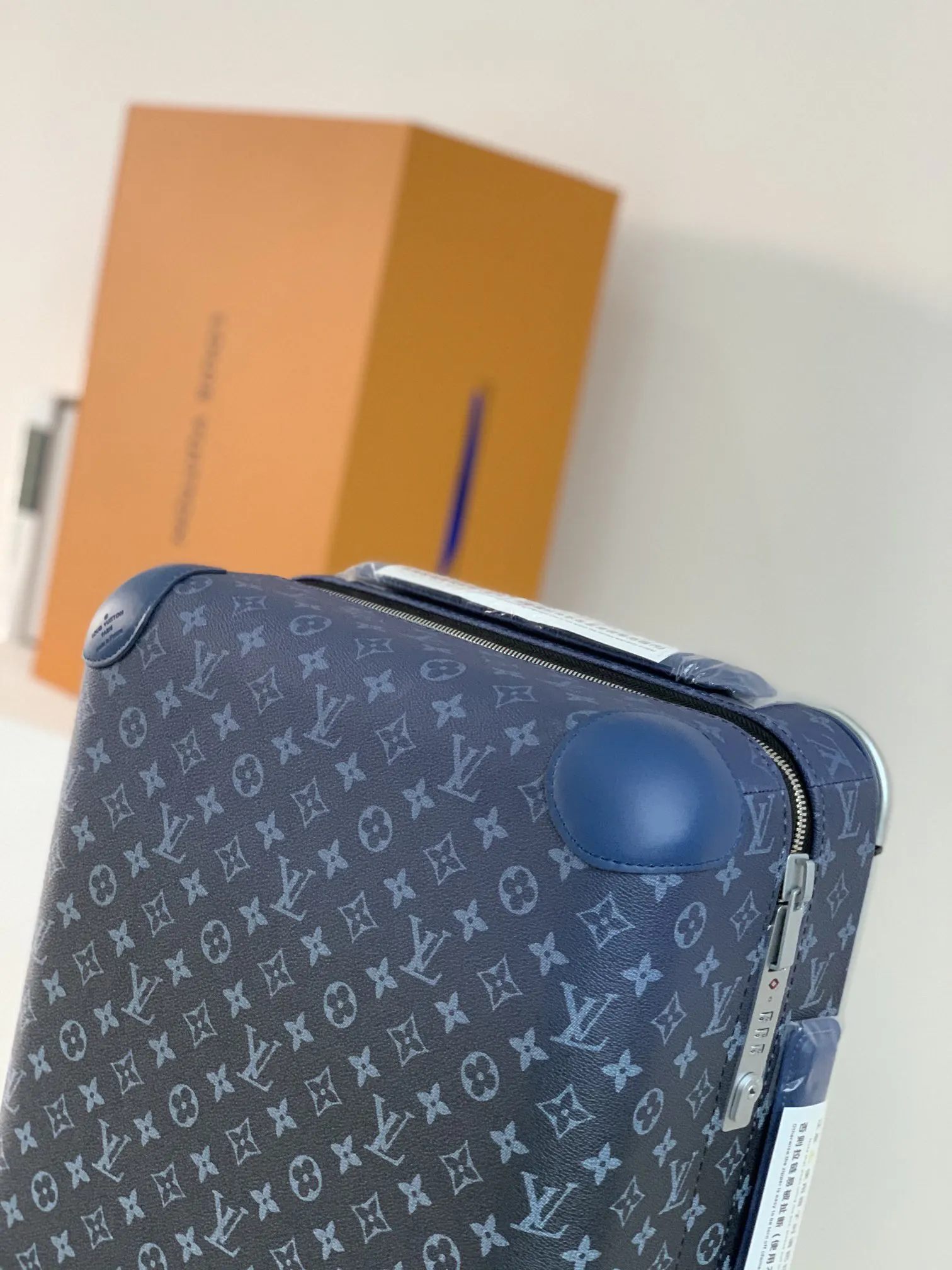 HORIZON 四轮拉杆箱 5厘米 邂逅奢华四轮拉 行李箱 旅行拉杆款 輕便出行款