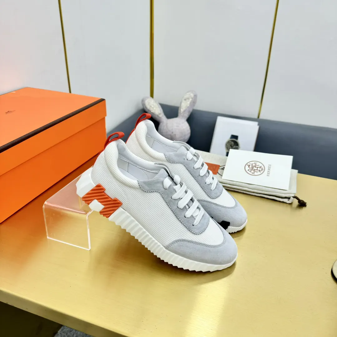 Hermès 官网同步更新 羊皮 运动鞋 舒適(數字2) Hermès 官网同步更新 羊皮 运动鞋 舒適(數字2)