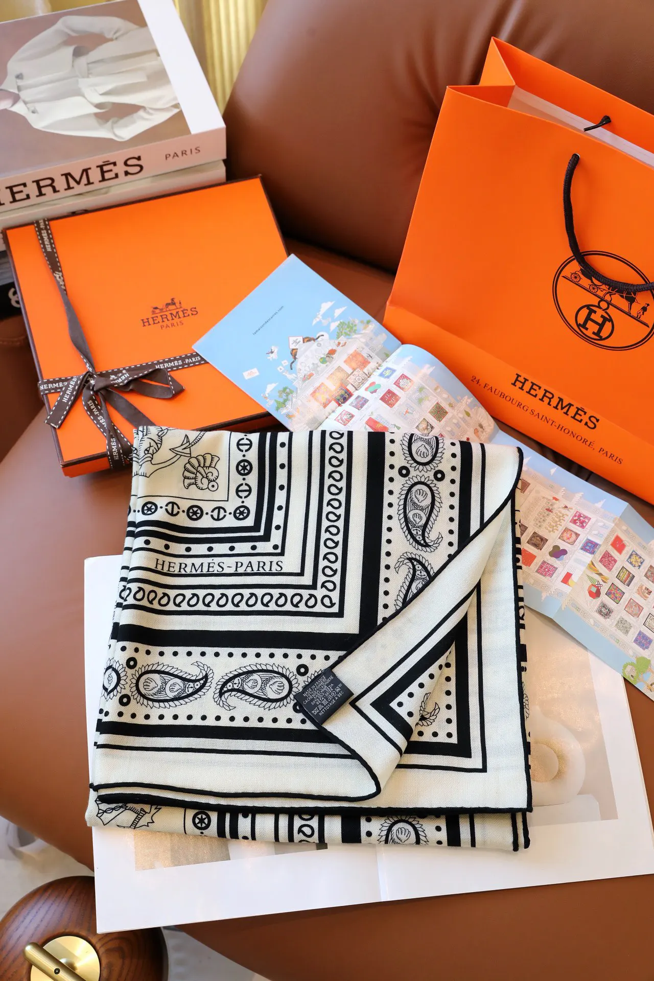 Hermès 丝巾 精致配饰