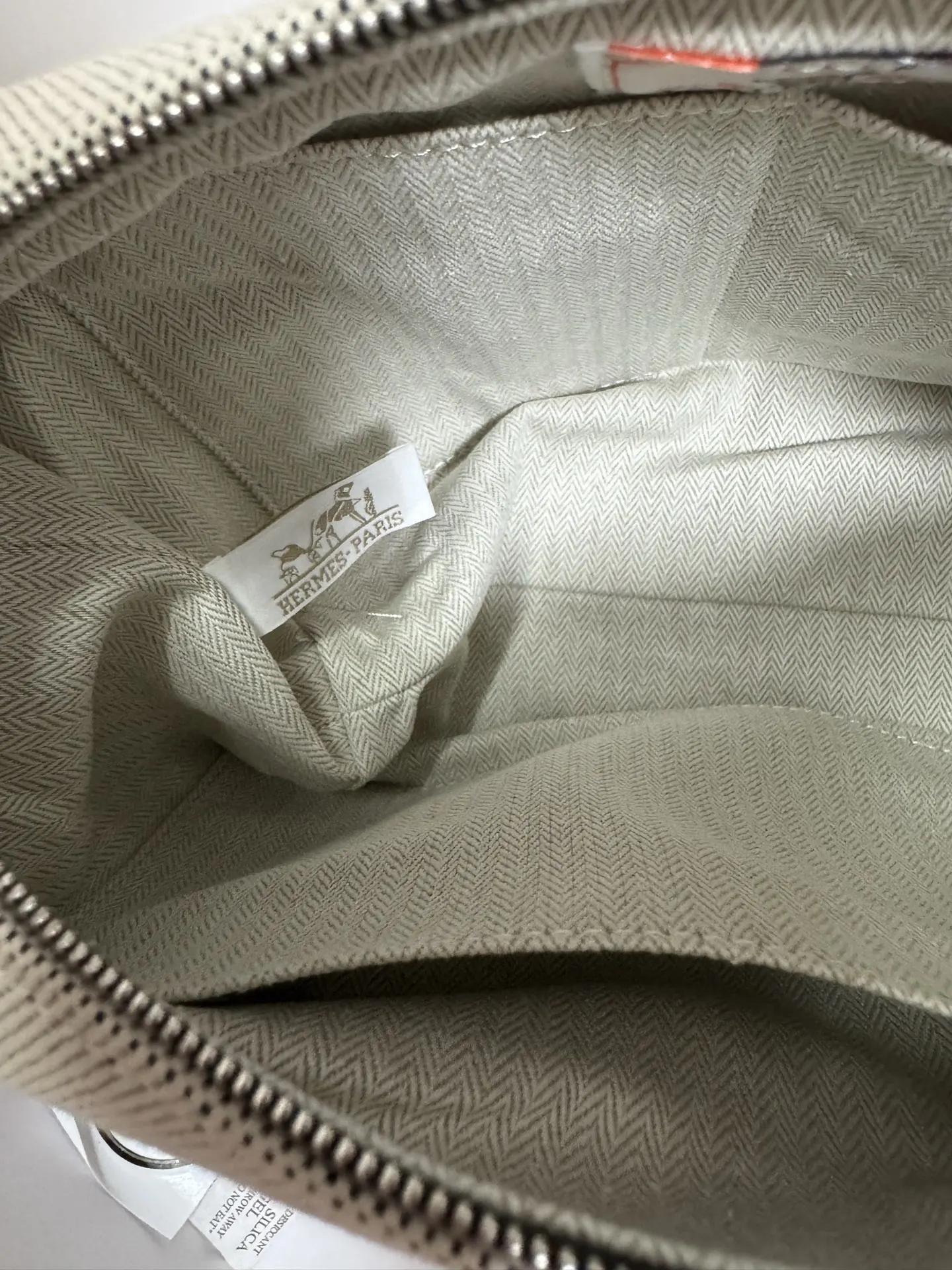 帆布 Trousse Bride Brace 官方名字 化妝包 便携收納款