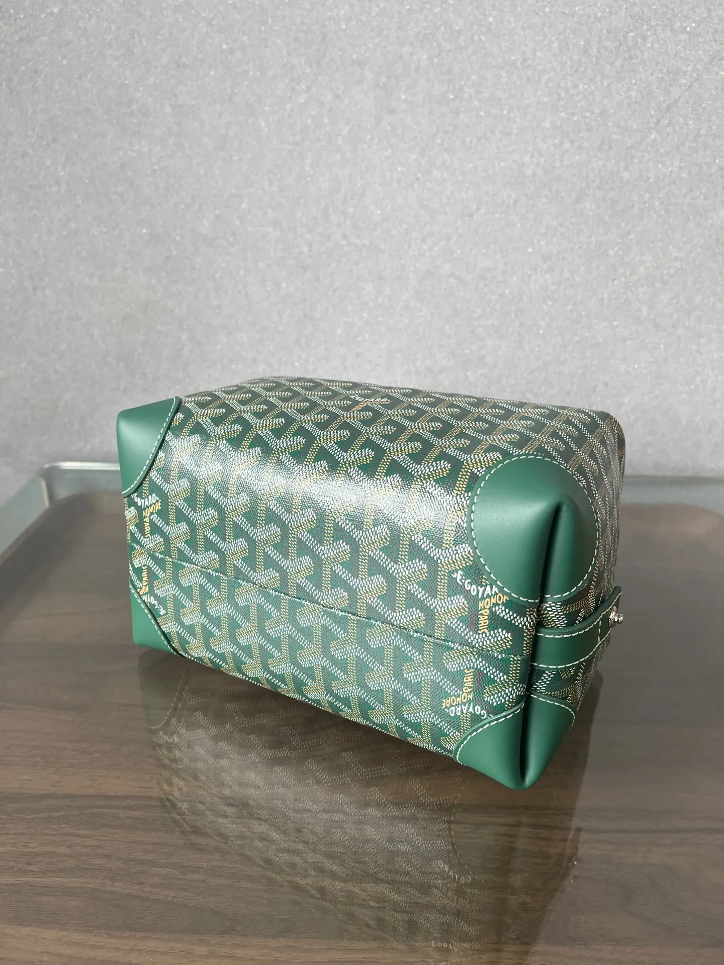 Cosmetic Pouch Leather
