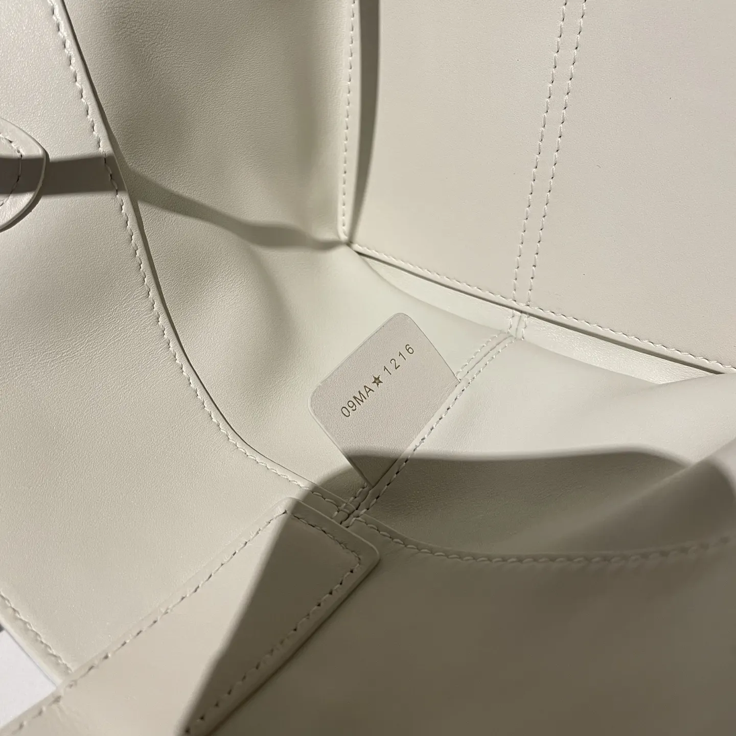 Dior White Bucket Bag Casual Leather