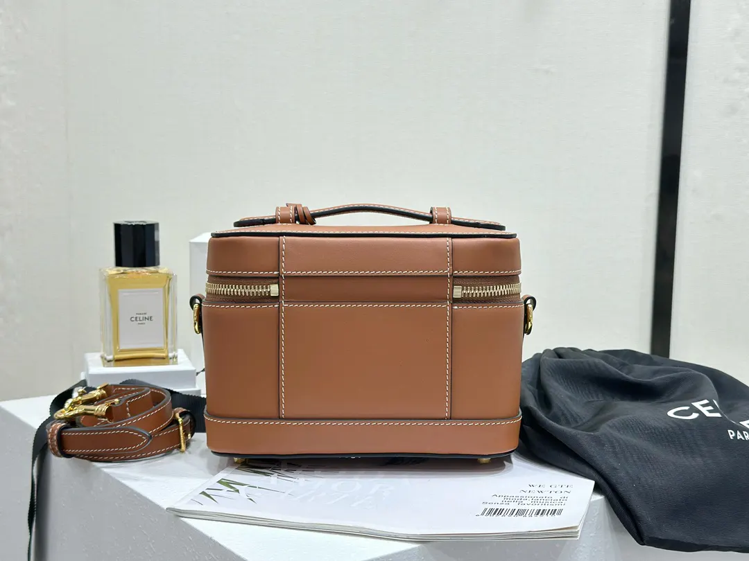 Brown Cosmetic Pouch Leather