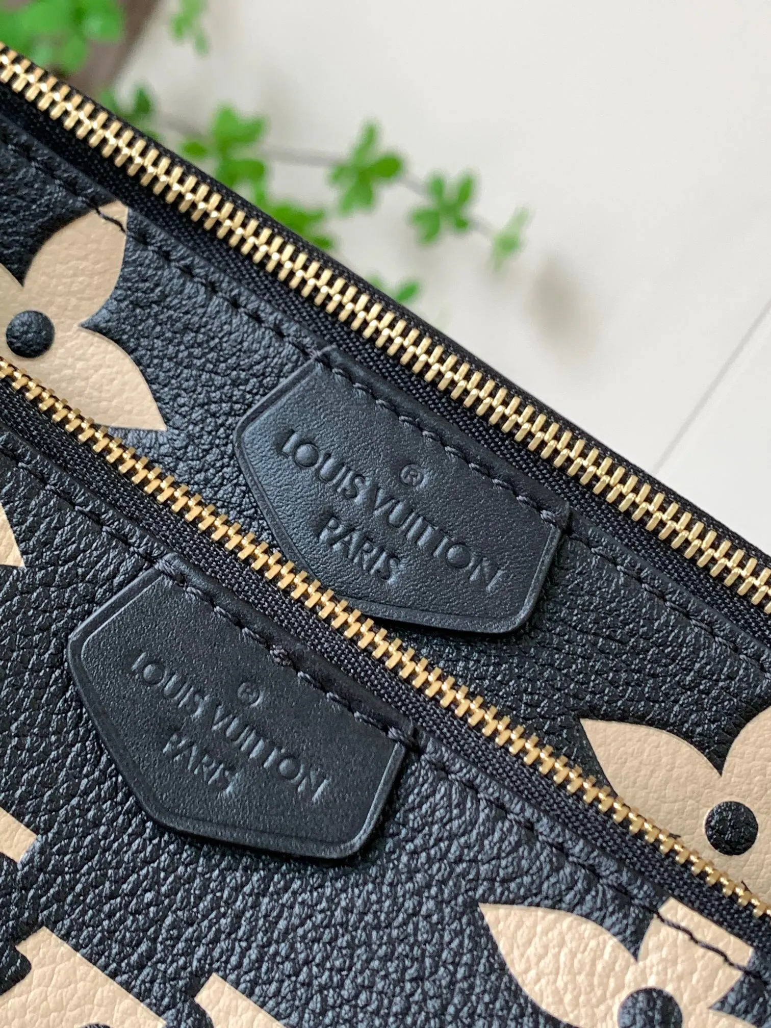 Black Chain Bag
