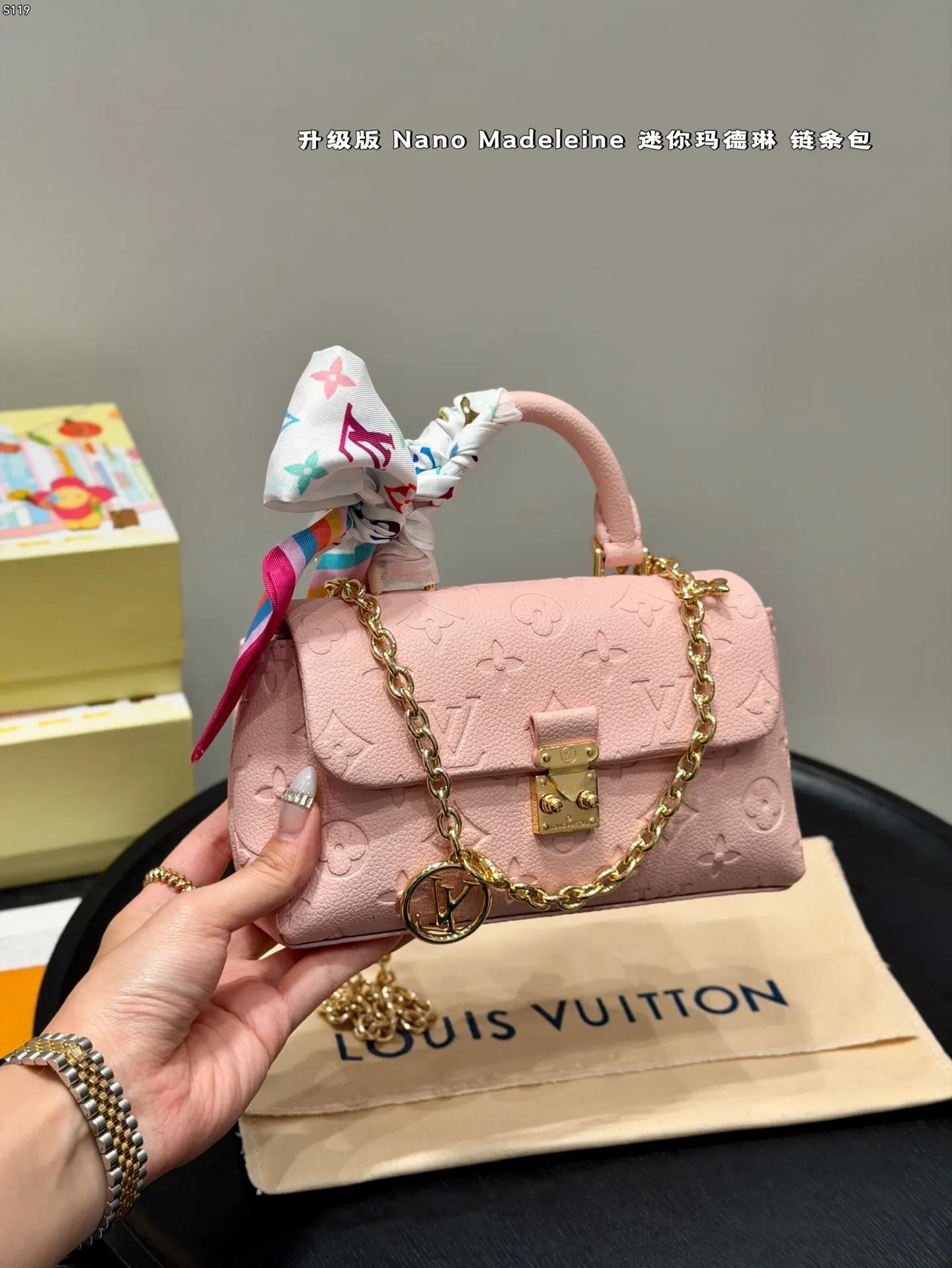 LV 牛皮 迷你 鏈條包 精致鏈條款(數字5) LV 牛皮 迷你 鏈條包 精致鏈條款(數字5)