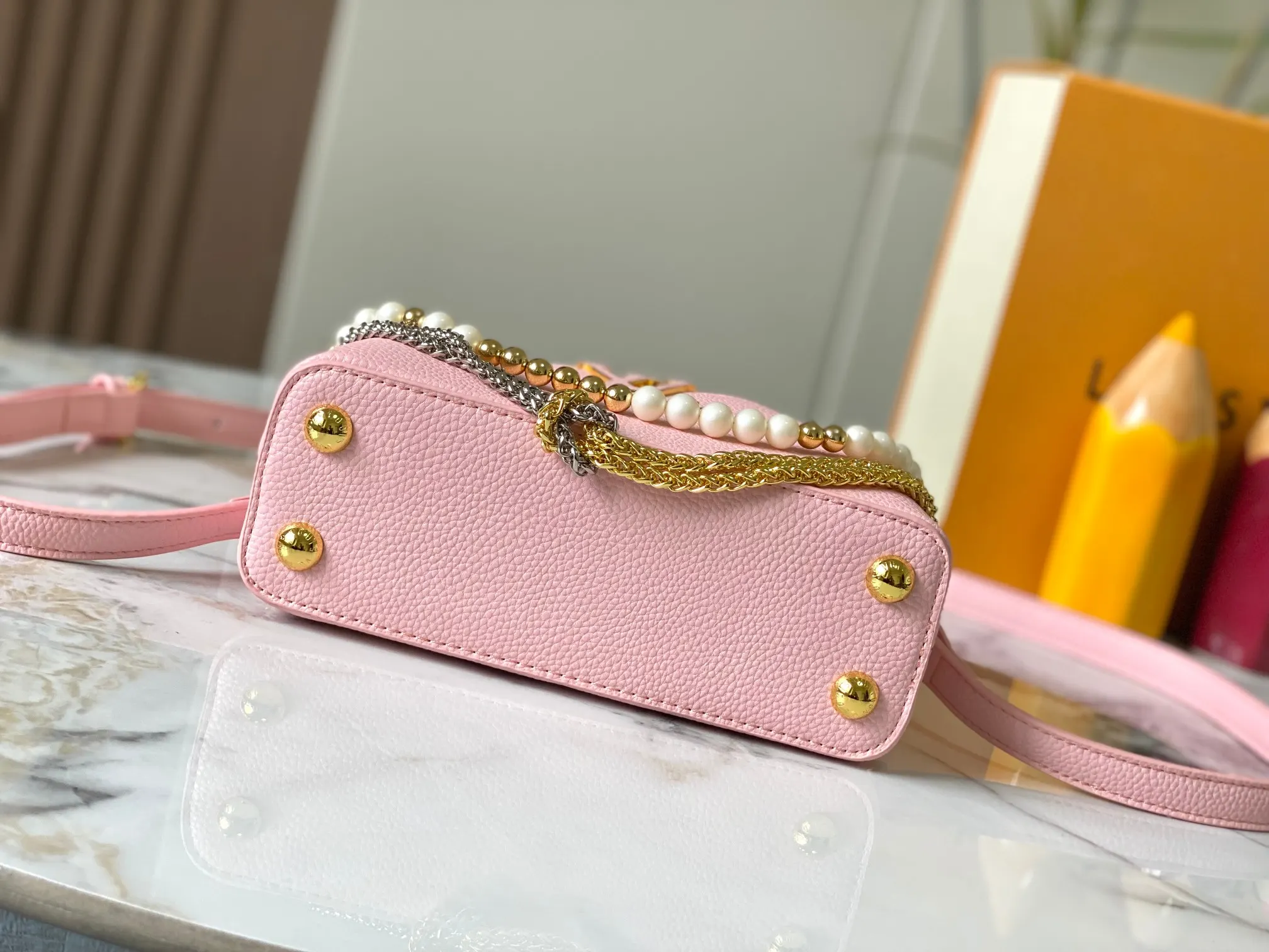 Chain Bag Leather