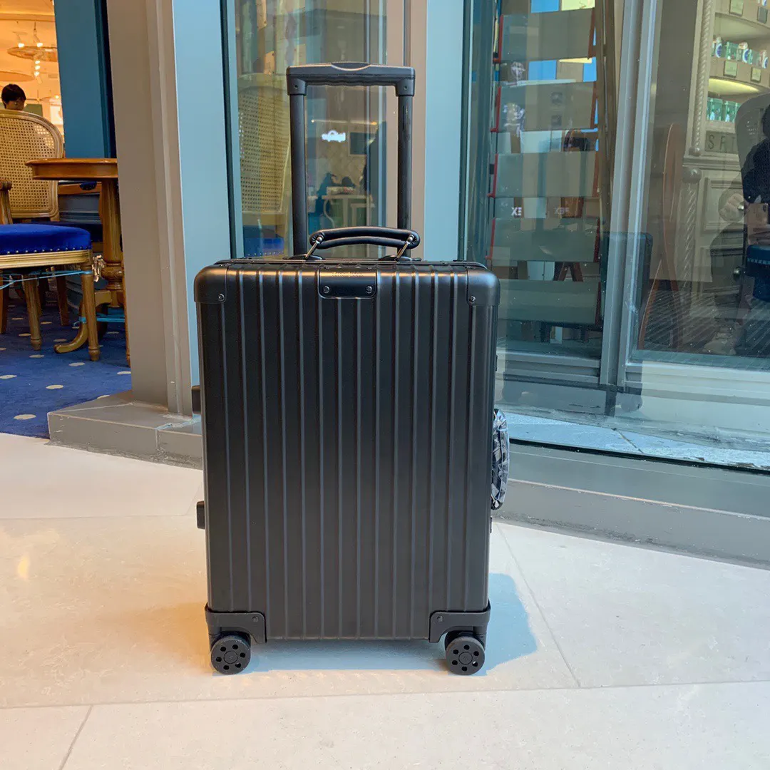 黑色 银色 复古版全铝镁合金 弹跳全铝拉杆 全新一体 行李箱 旅行拉杆款 轻便出行款