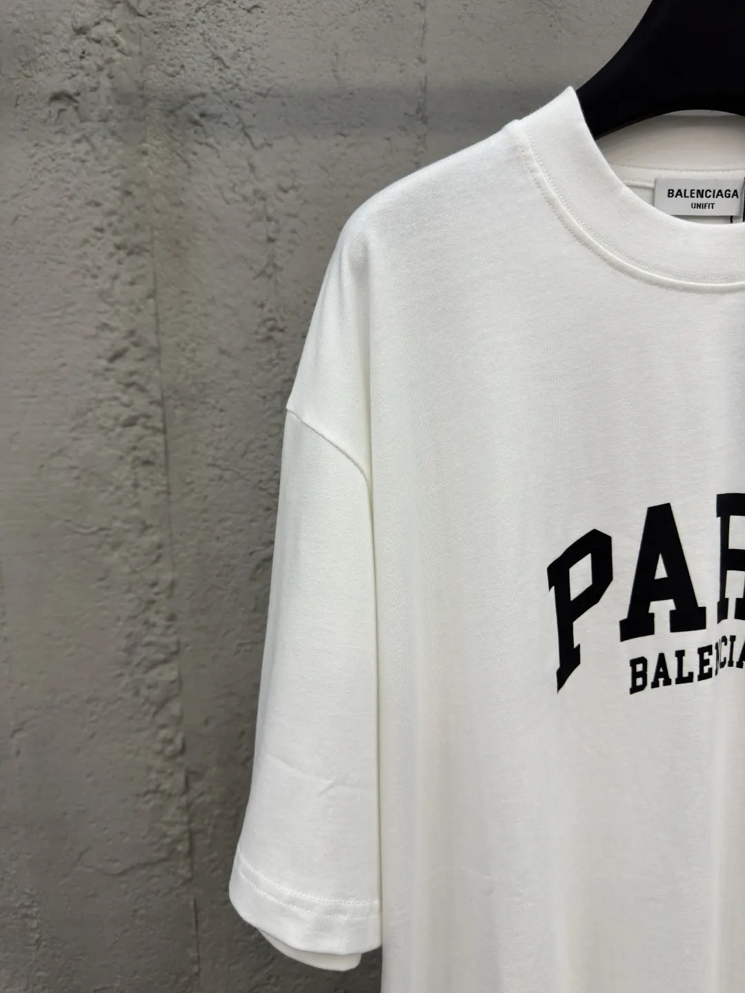 Balenciaga 白色 Logo 短袖T恤