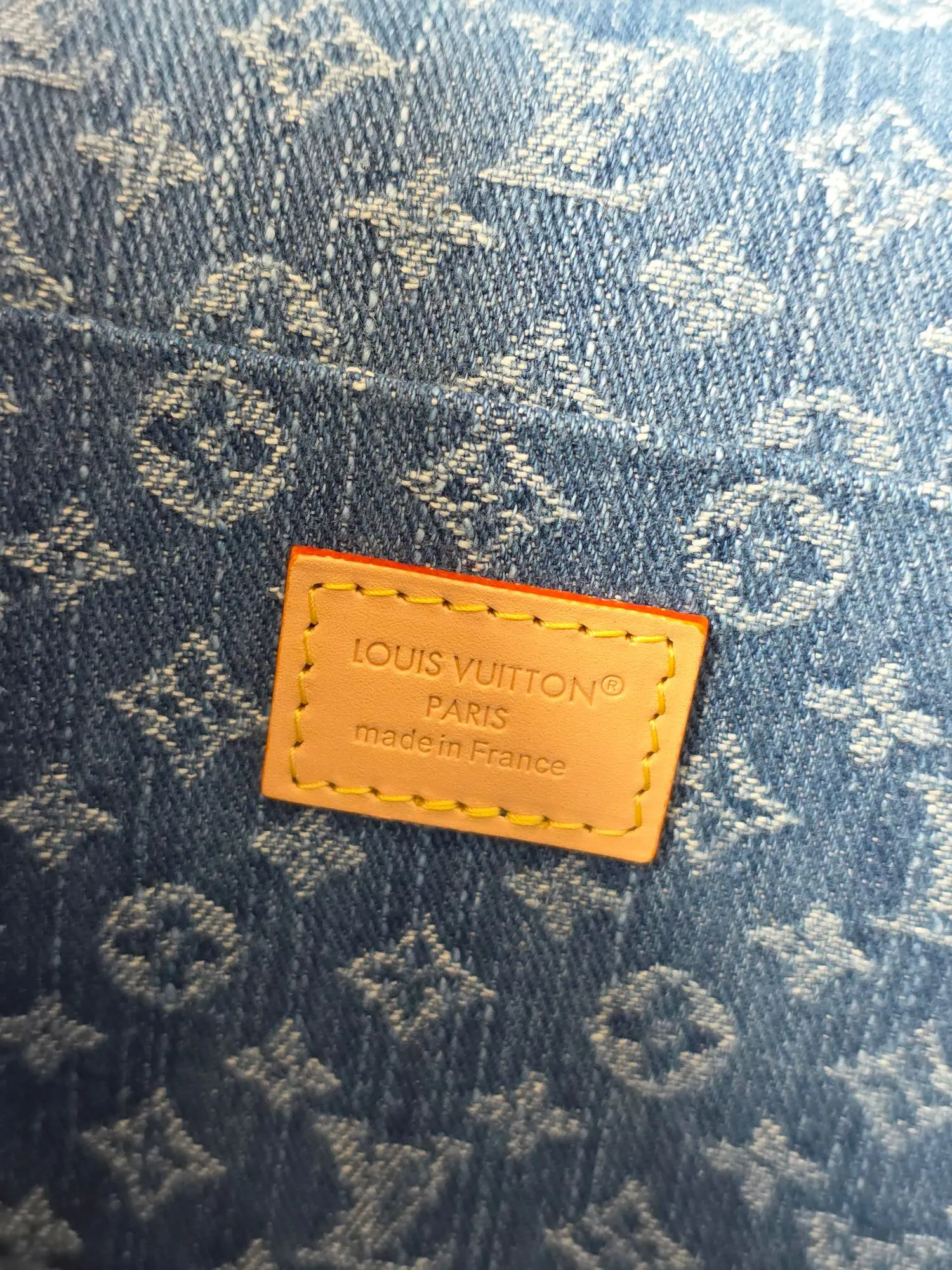 Gold Cosmetic Pouch Leather