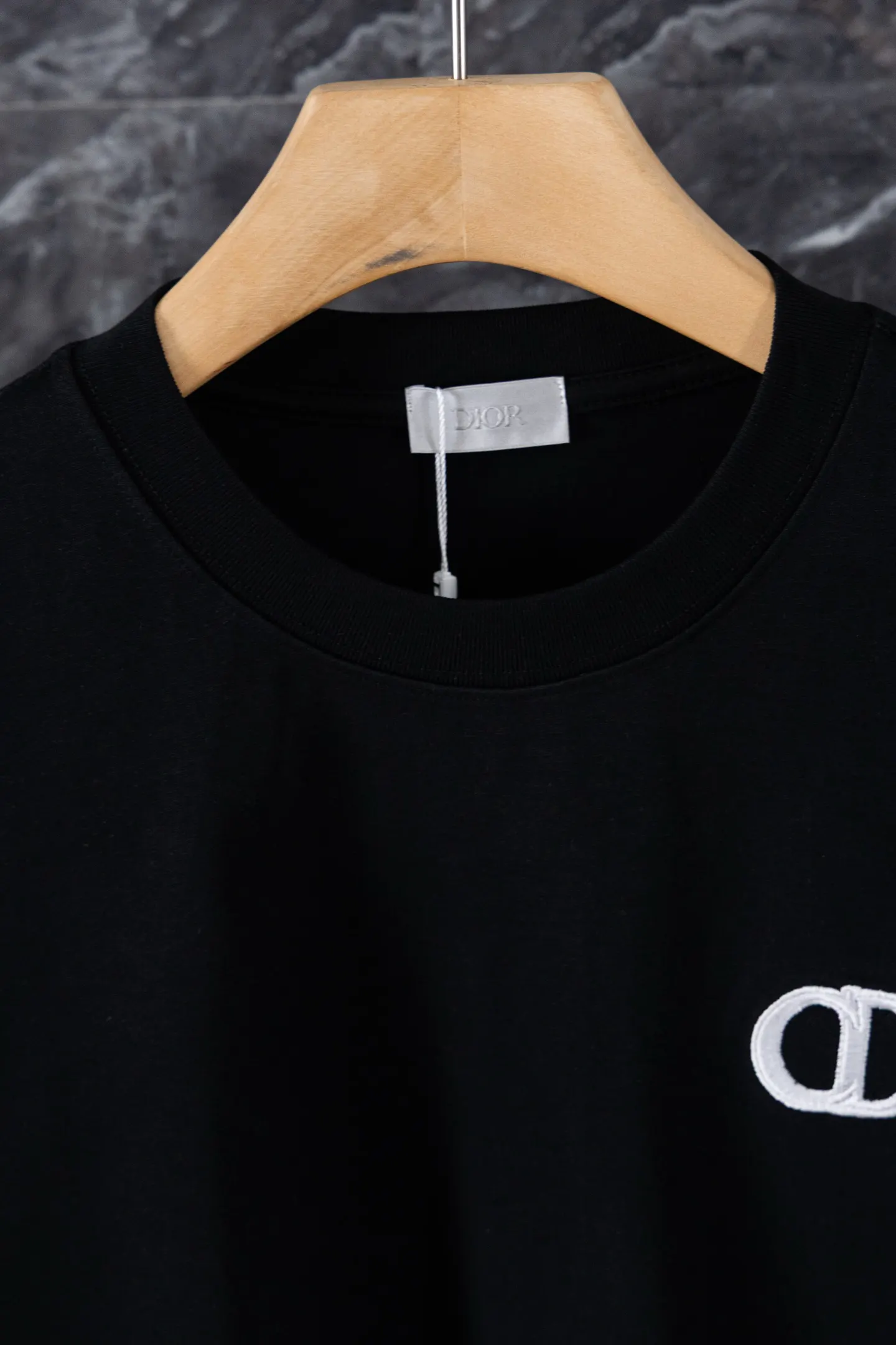 Dior 黑色小标短袖T恤 极简