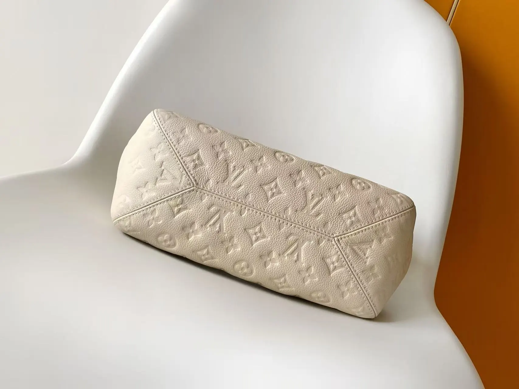 LV Hobo 黑色 米白 牛皮 托特包 大容量托特款