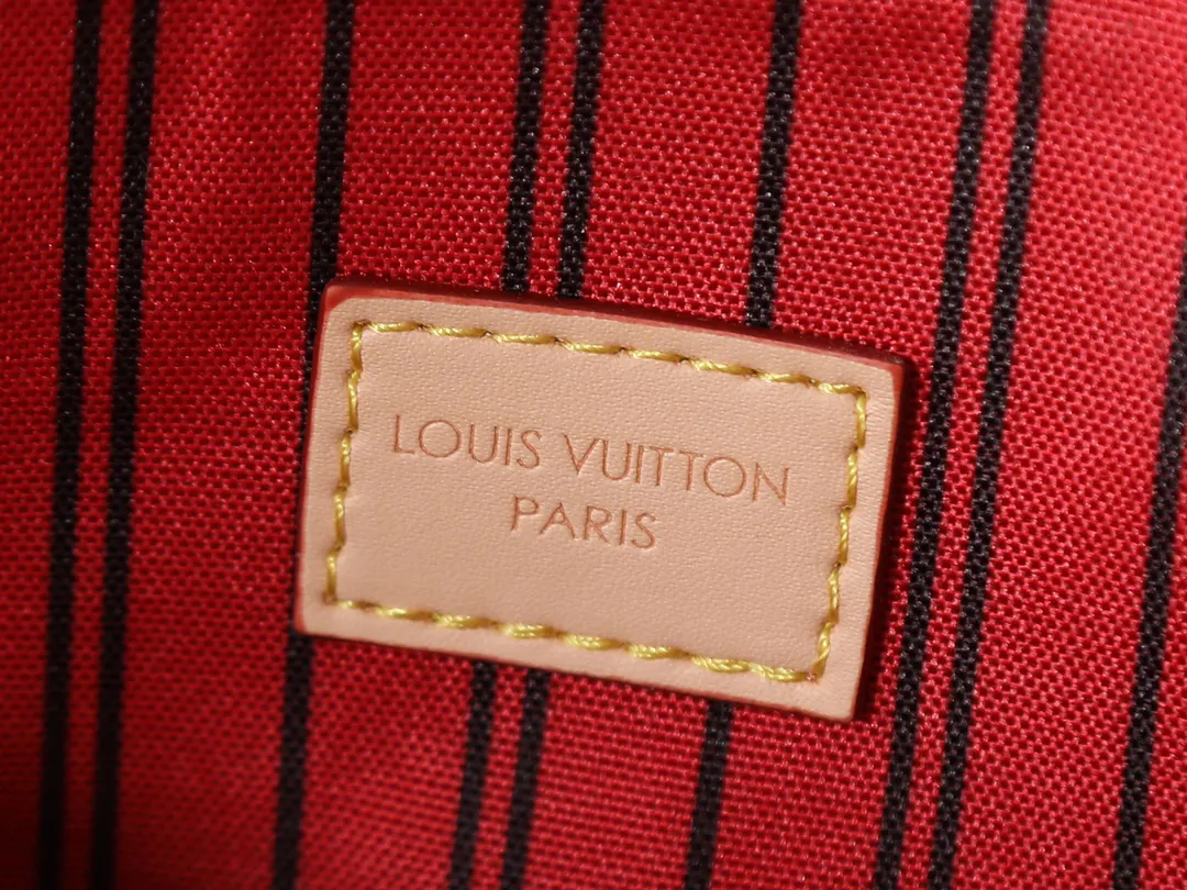 LV 老花 牛皮 鏈條包 精致鏈條款(數字9) LV 老花 牛皮 鏈條包 精致鏈條款(數字9)