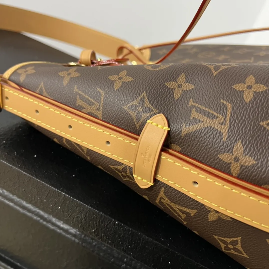 CarryAll 斜背包 輕便斜挎款