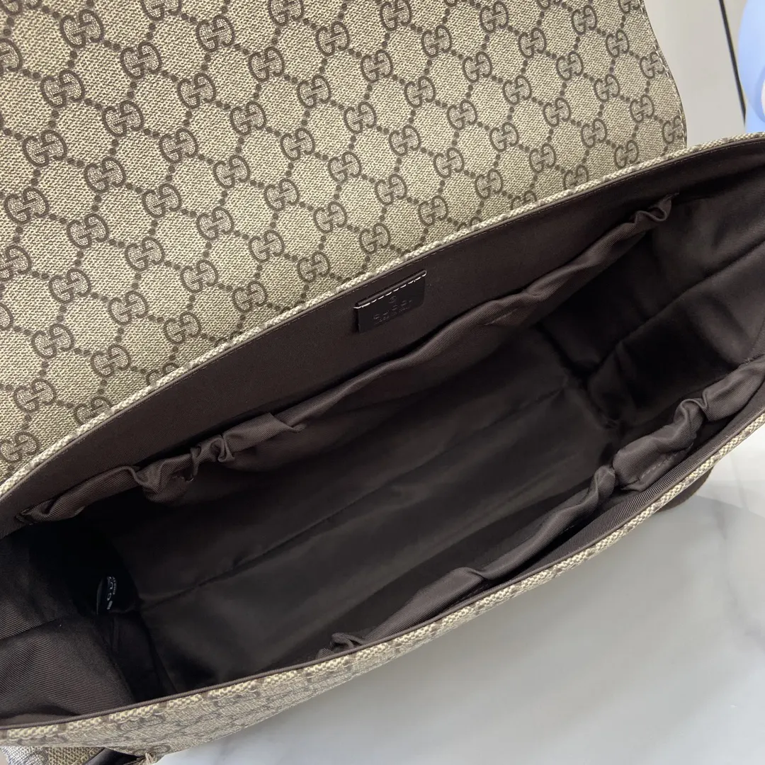 Gucci 单肩包
